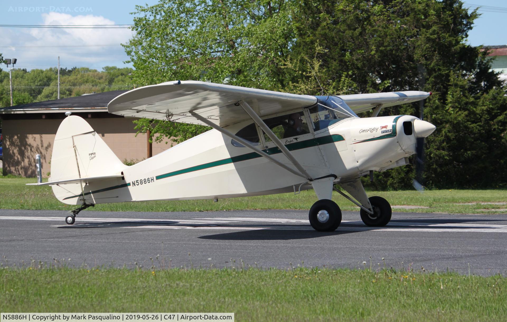 N5886H, 1949 Piper PA-16 Clipper C/N 16-503, Piper PA-16