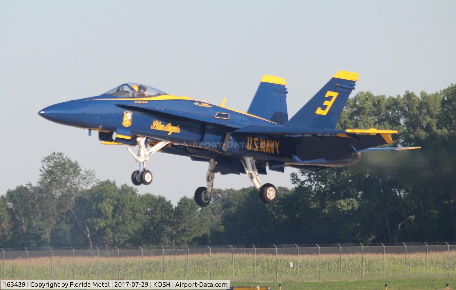 163439, 1987 McDonnell Douglas F/A-18C Hornet C/N 0639/C011, Air Venture 2017