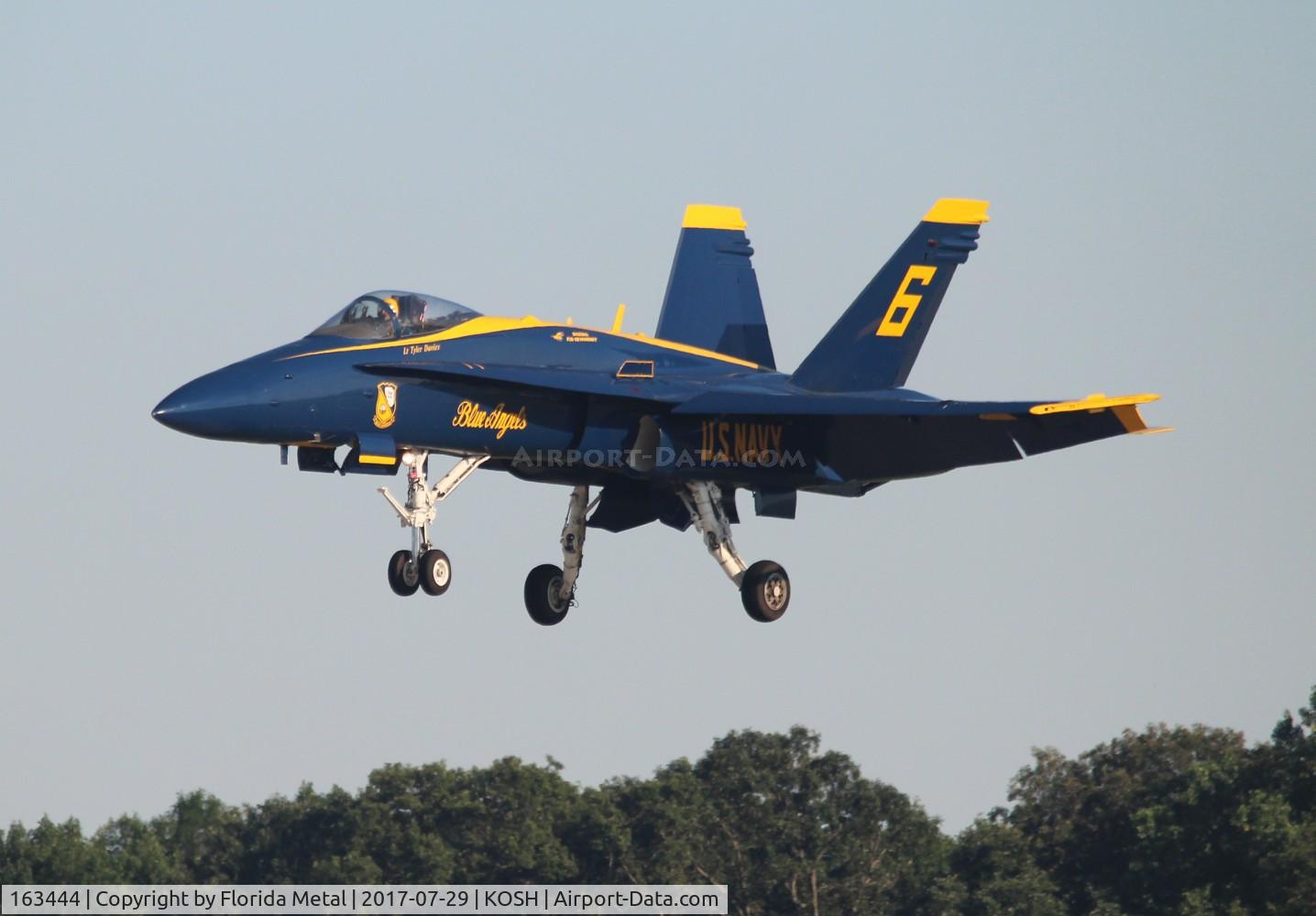 163444, 1987 McDonnell Douglas F/A-18C Hornet C/N 0648/C015, Air Venture 2017