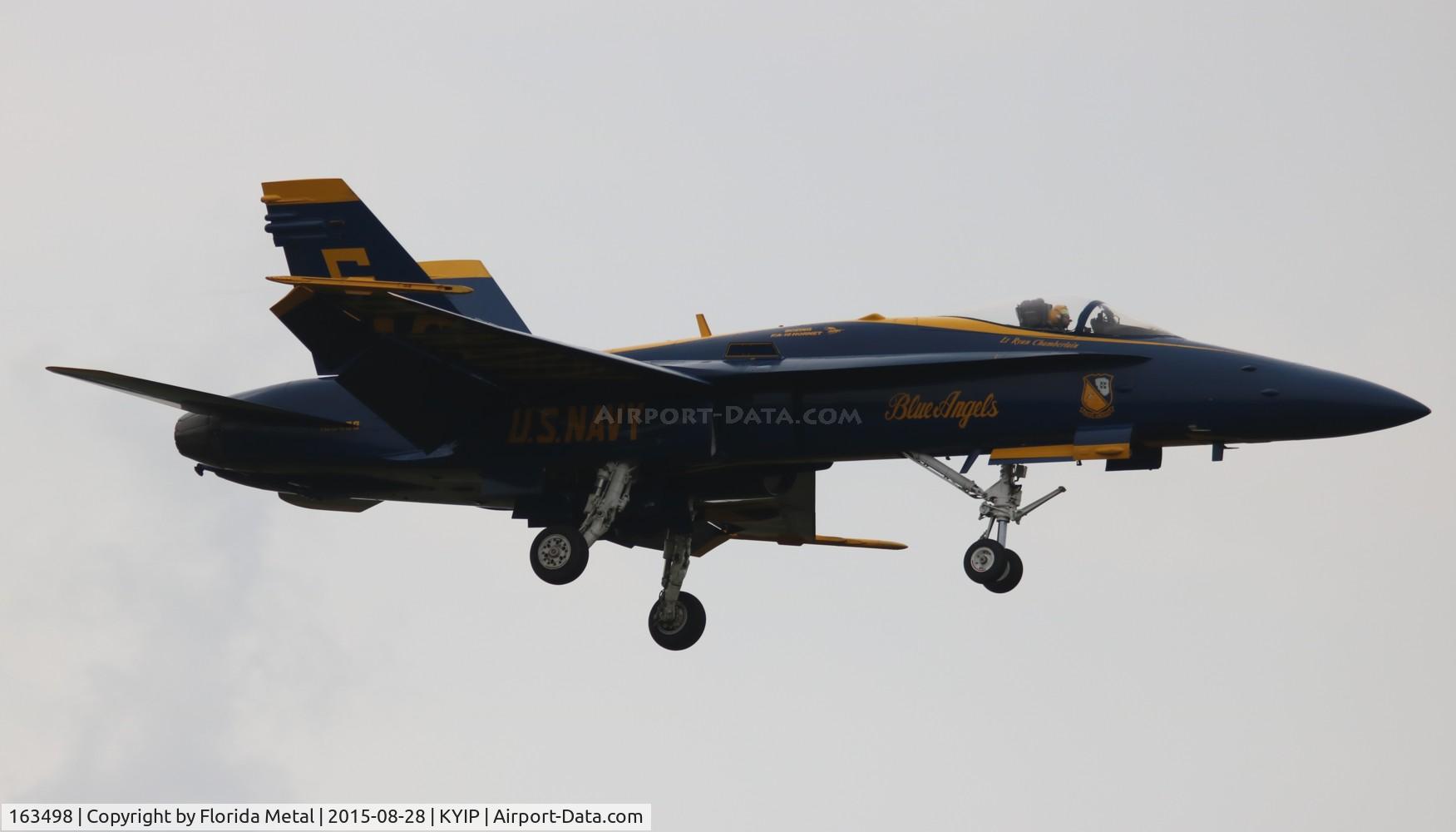 163498, 1988 McDonnell Douglas F/A-18C Hornet C/N 0737/C053, Thunder Over Michigan 2015