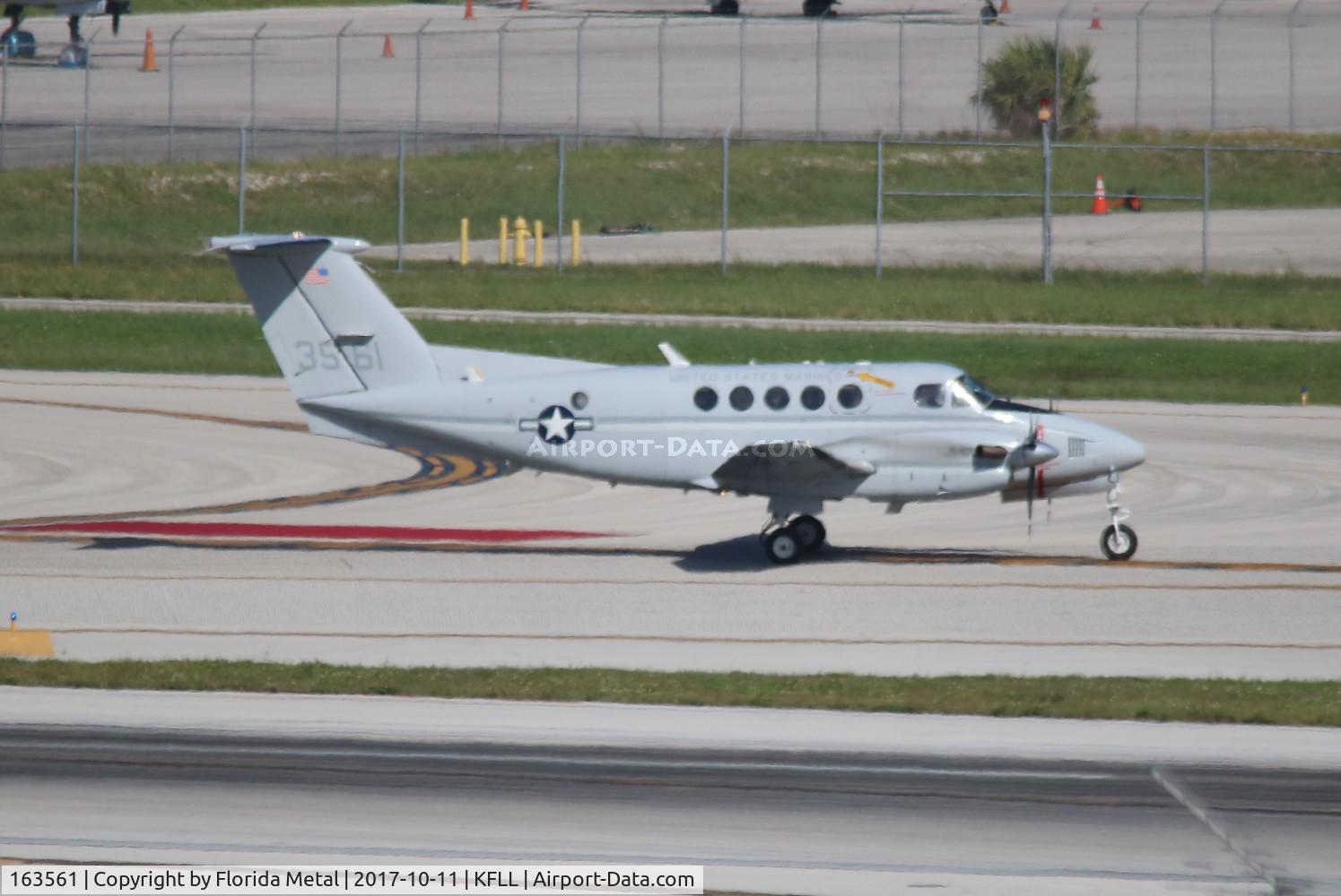 163561, Beech UC-12F Huron C/N BU-09, FLL Spotting