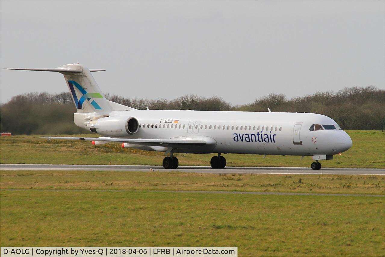 D-AOLG, 1993 Fokker 100 (F-28-0100) C/N 11452, Fokker 100, Taxiing rwy 25L, Brest-Bretagne airport (LFRB-BES)