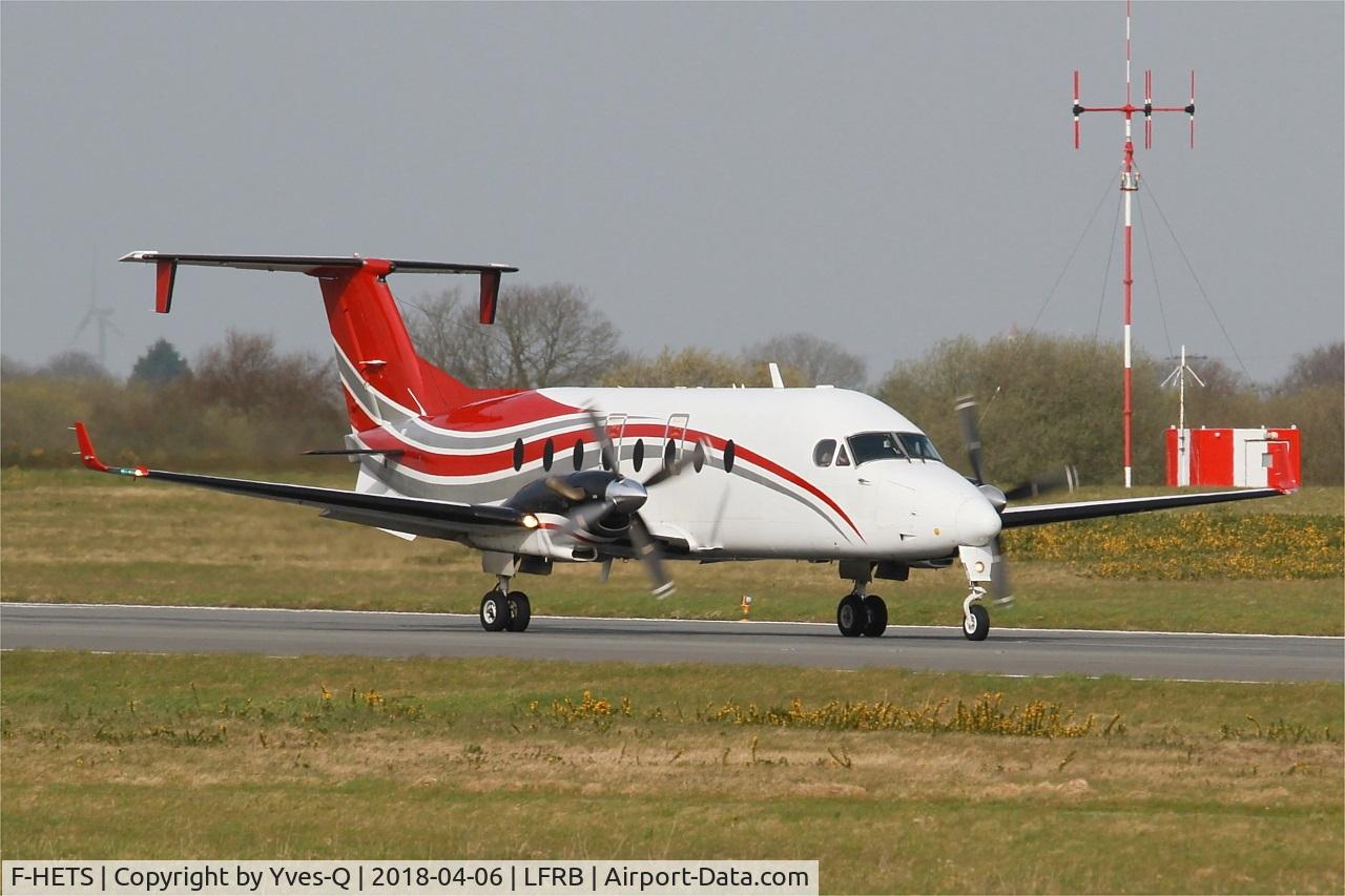 F-HETS, 1999 Raytheon 1900D C/N UE-360, Raytheon Aircraft Company 1900D, Taxiing rwy 07R, Brest-Bretagne Airport (LFRB-BES)