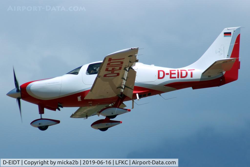D-EIDT, Columbia Aircraft Mfg LC-41 Columbia 400 C/N Not found D-EIDT, Landing