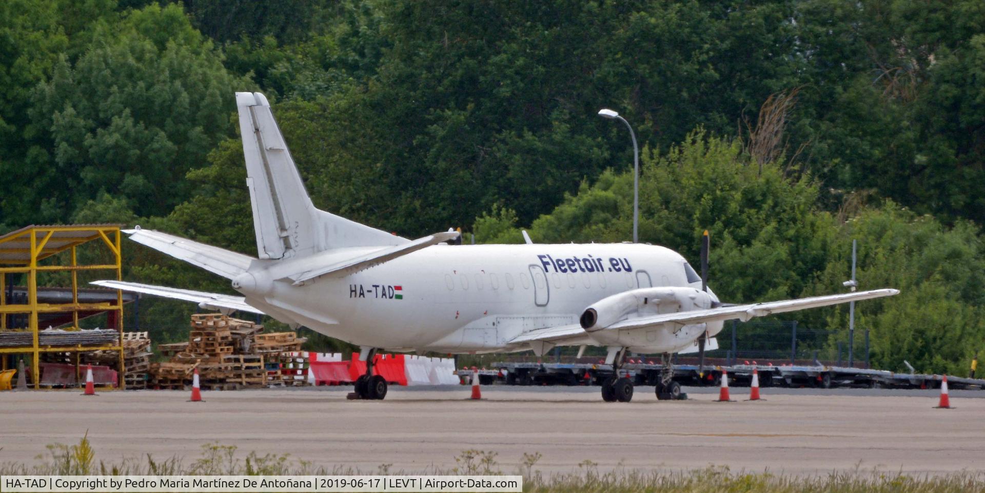 HA-TAD, 1988 Saab 340AF(QC) C/N 340A-126, Aeropuerto de Foronda - Vitoria-Gasteiz - Euskadi - España