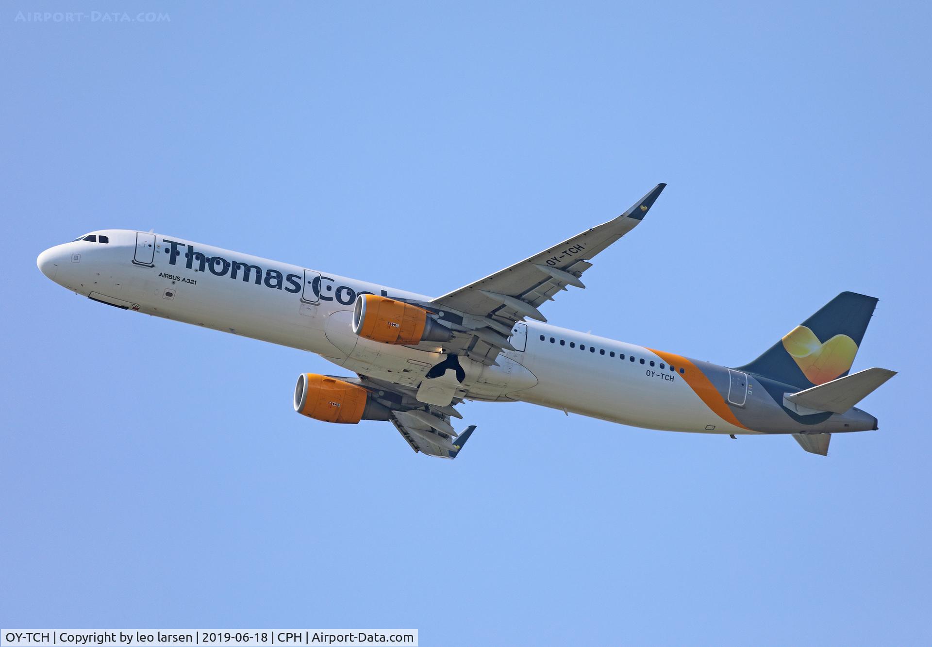 OY-TCH, 2015 Airbus A321-211 C/N 6438, Copenhagen 18.6.2018
