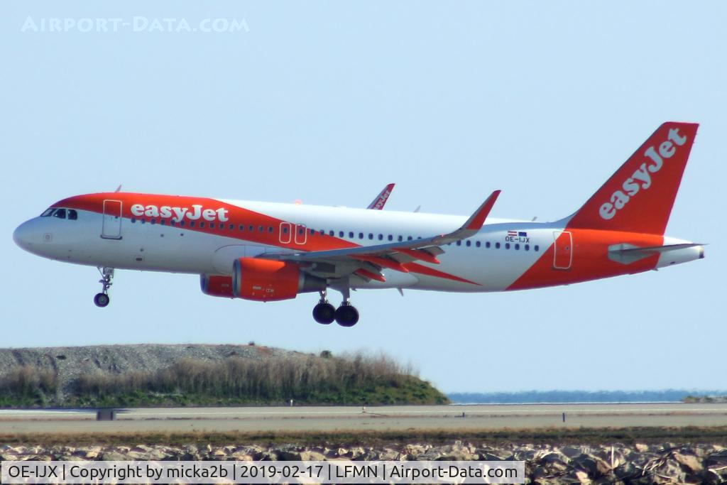OE-IJX, 2017 Airbus A320-214 C/N 7549, Landing