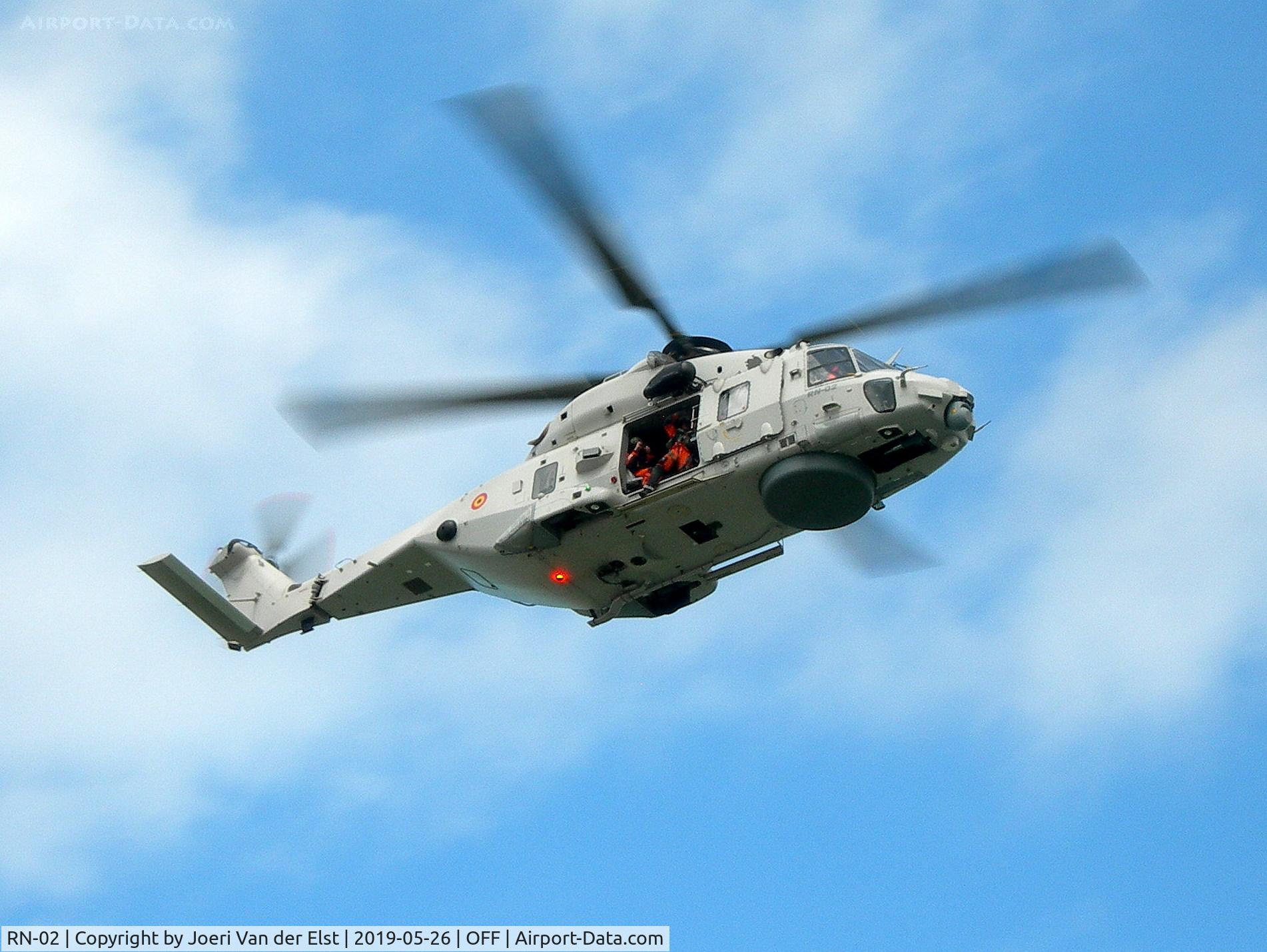 RN-02, 2013 NHI NH-90 NFH Caiman C/N NBEN02, Preparing for SAR excercise