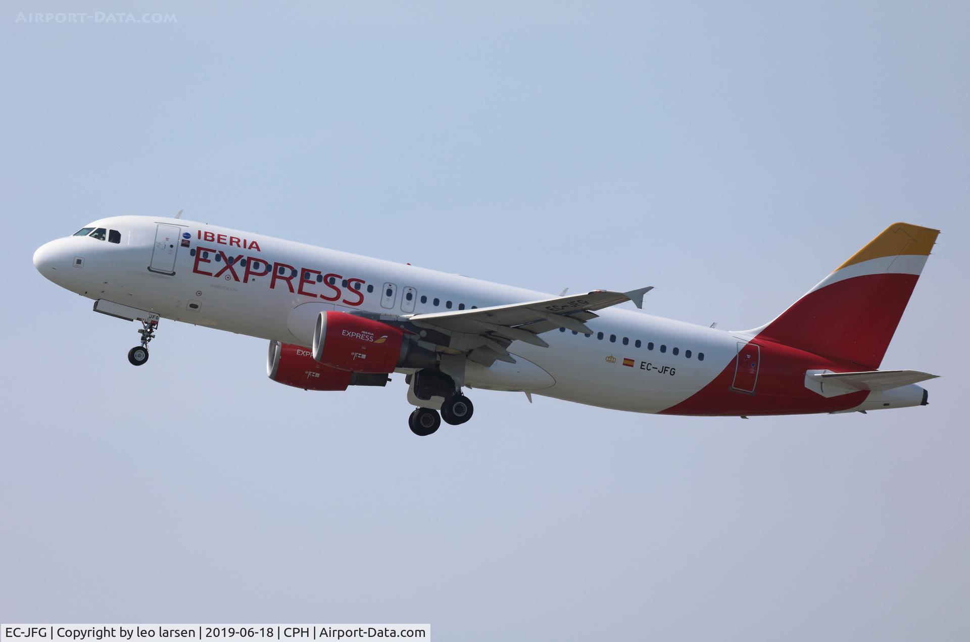 EC-JFG, 2004 Airbus A320-214 C/N 2143, Copenhagen 18.6.2019