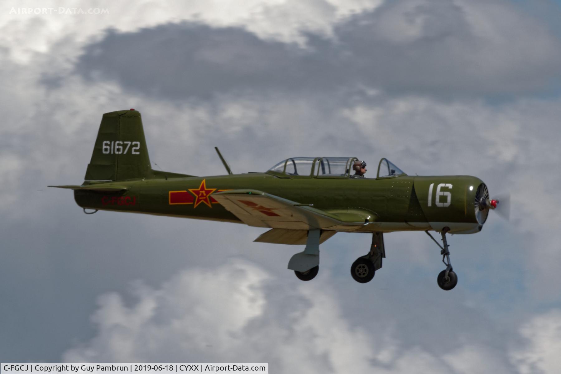 C-FGCJ, 1989 Nanchang CJ-6A C/N 4632022, Landing
