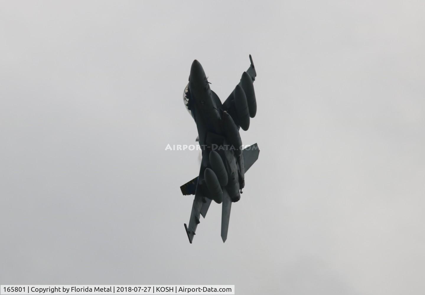 165801, Boeing F/A-18F Super Hornet C/N 1533, Air Venture 2018