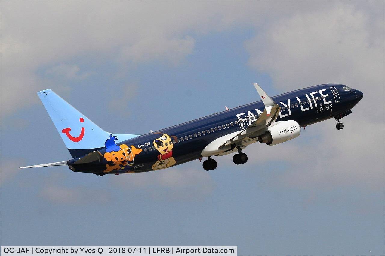 OO-JAF, 2007 Boeing 737-8K5 C/N 35133, Boeing 737-8K5, Take off rwy 07R, Brest-Bretagne airport (LFRB-BES)