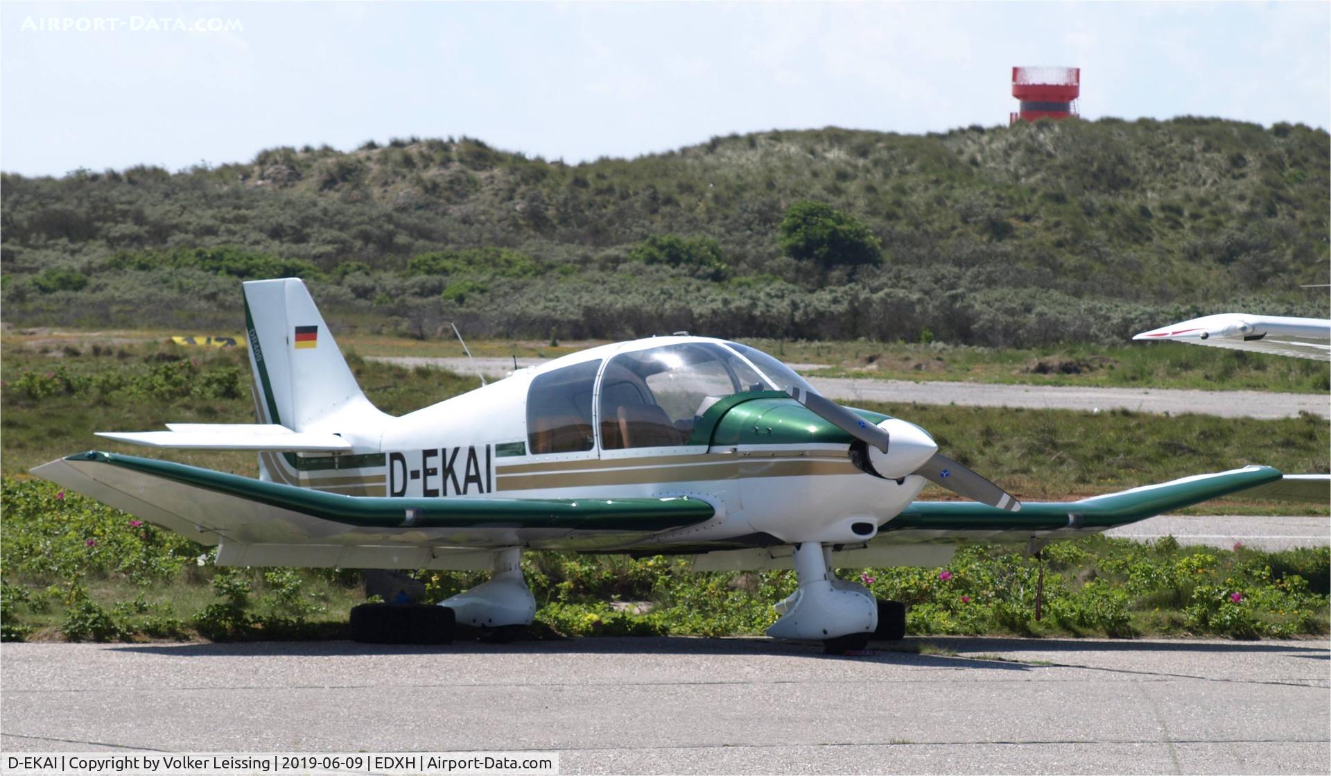 D-EKAI, 1978 Robin DR 400-180 Regent C/N 1127, parking