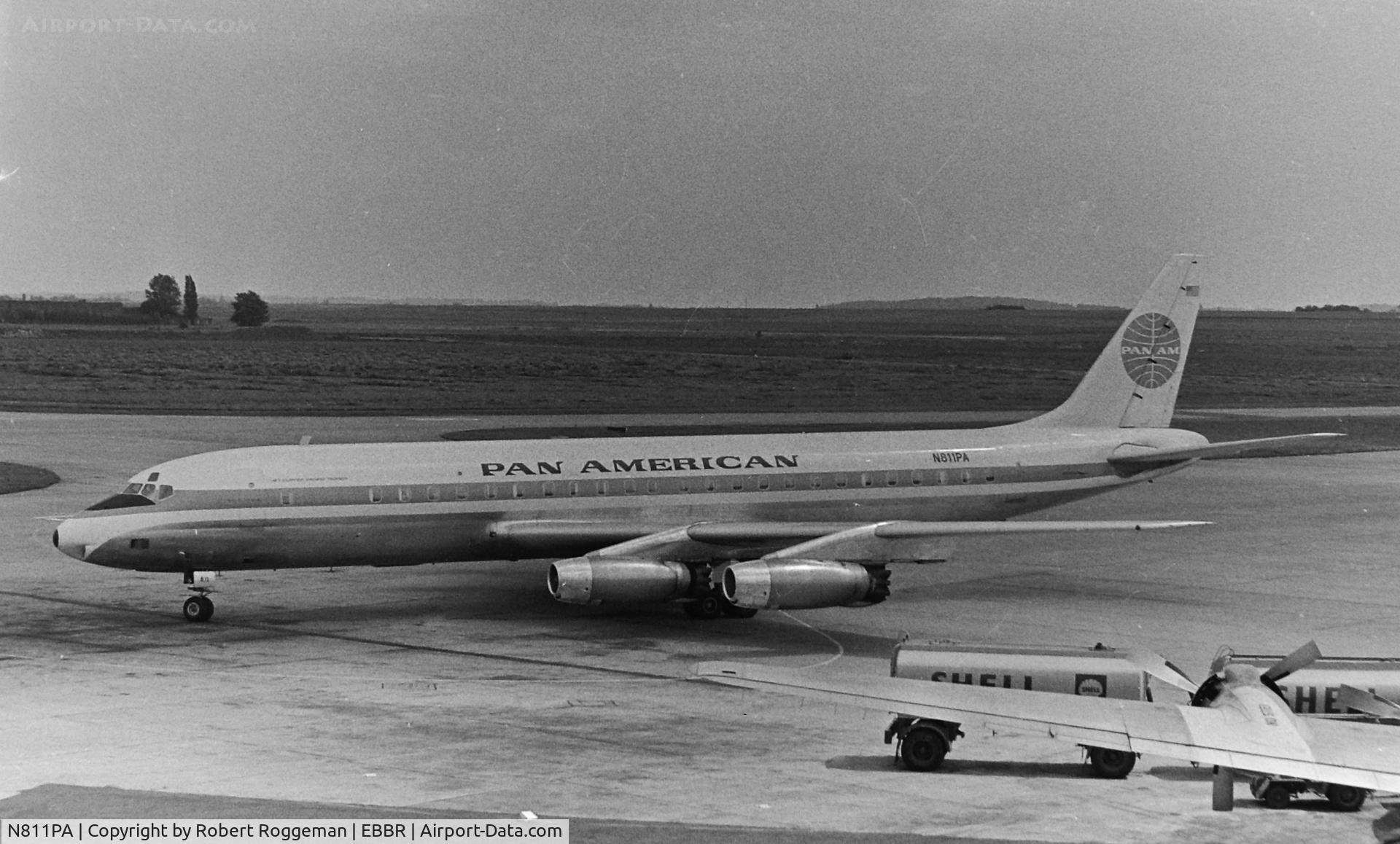 N811PA, 1960 Douglas DC-8-33 C/N 45264, Mid 1960's.PAN AM.