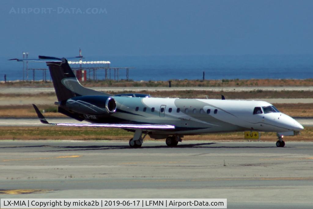 LX-MIA, 2012 Embraer EMB-135BJ Legacy 650 C/N 14501165, Taxiing