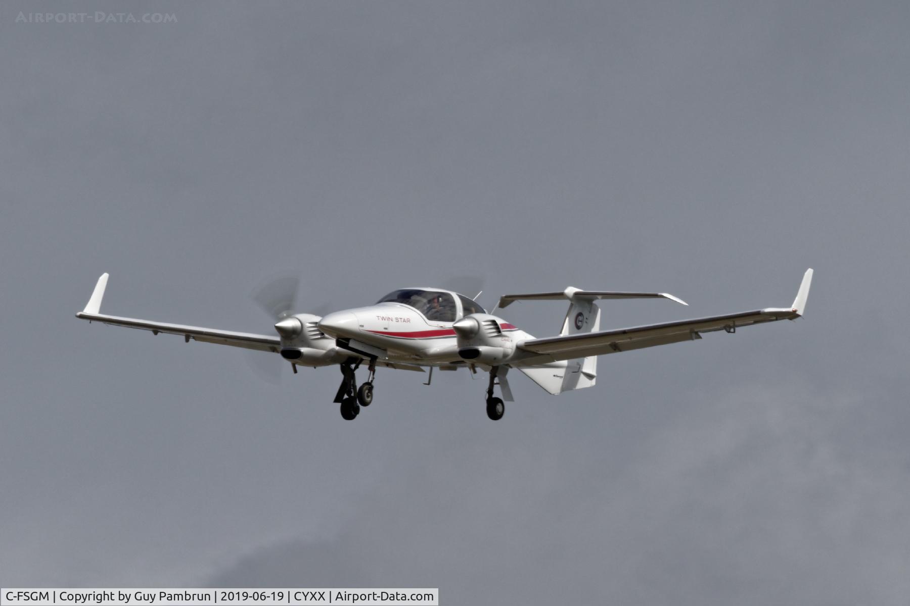 C-FSGM, 2006 Diamond DA-42 Twin Star C/N 42.105, Landing