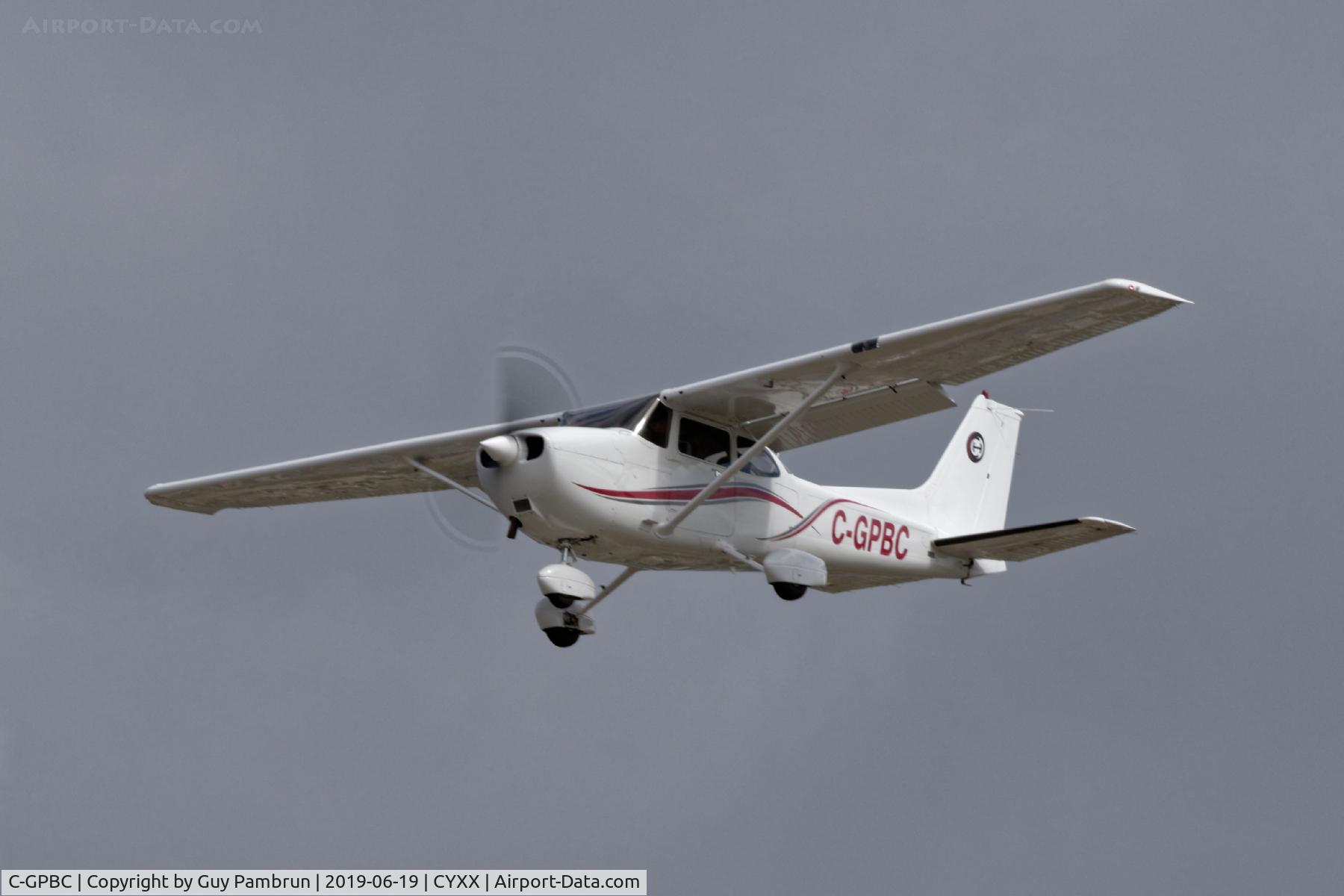 C-GPBC, Cessna 172S C/N 172S8129, Landing