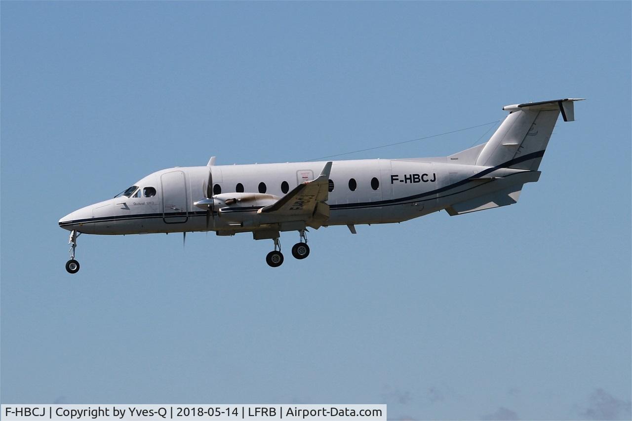 F-HBCJ, 1998 Beech 1900D C/N UE-338, Beech 1900D, On final rwy 25L, Brest-Bretagne airport (LFRB-BES)