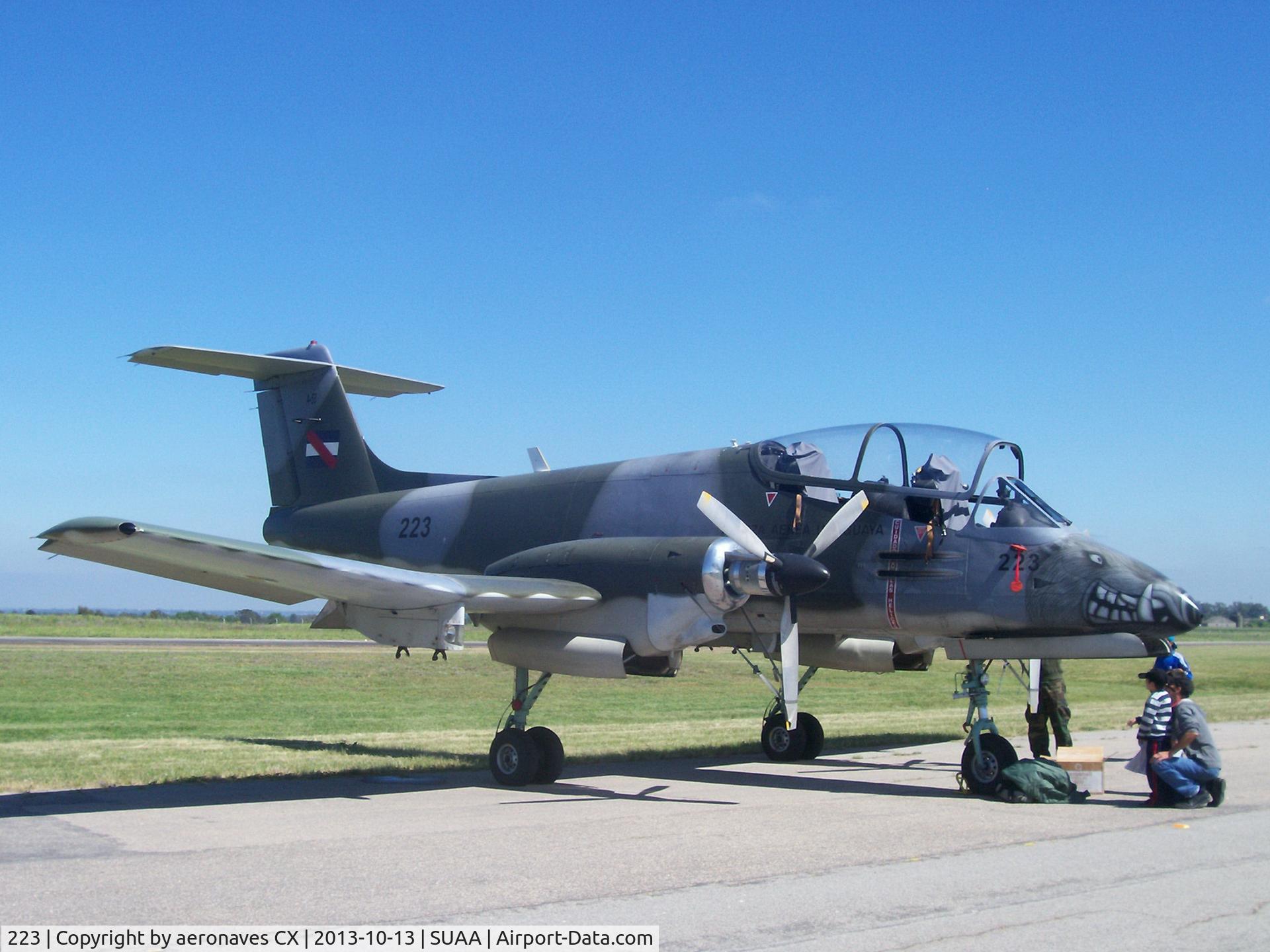 223, FMA IA-58A Pucará C/N 045, festival en Adami 13 Oct 2013