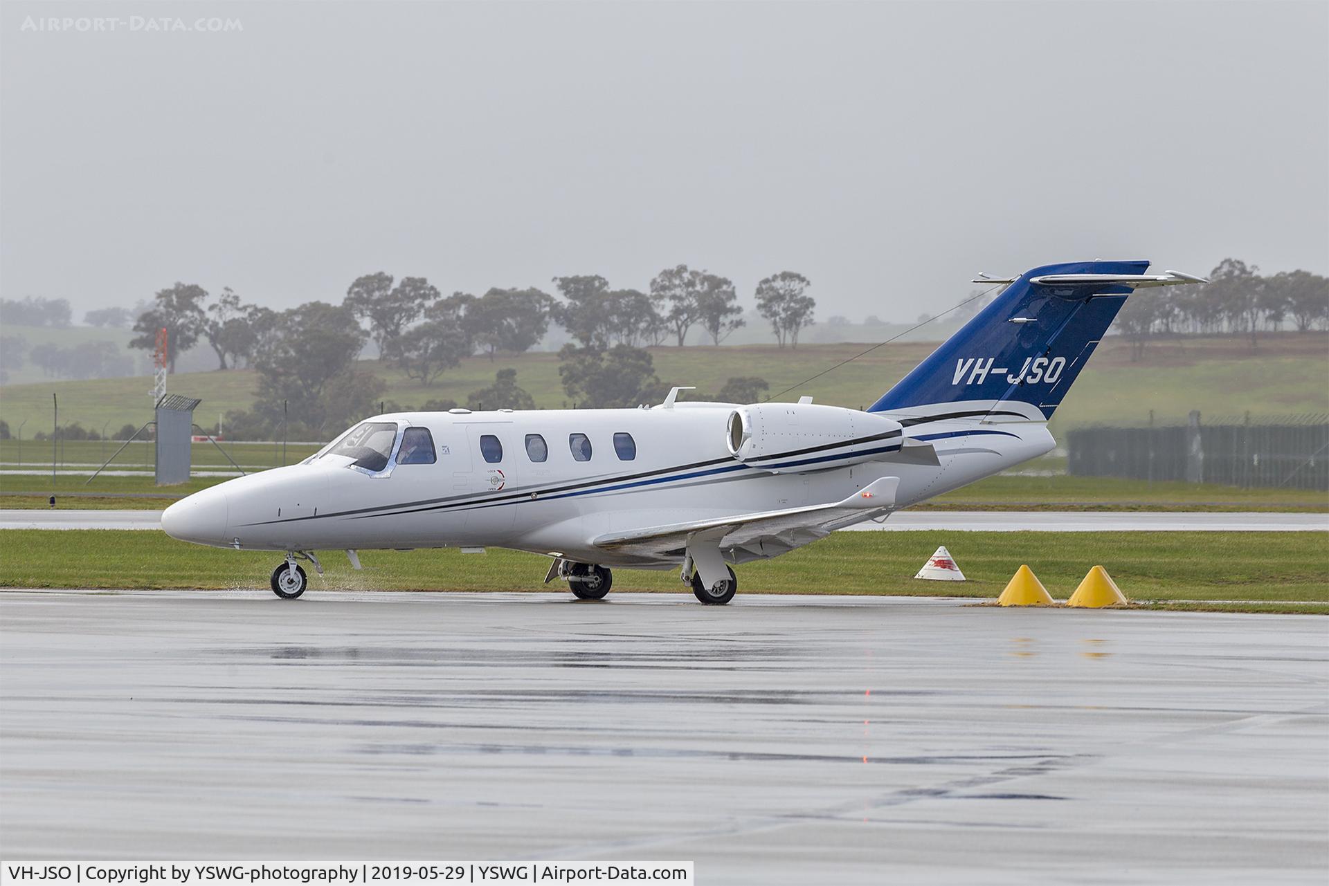VH-JSO, 2018 Cessna 525 Citation M2 C/N 525-1007, Colin Joss & Co (VH-JSO) Cessna 525 CitationJet M2 at Wagga Wagga Airport