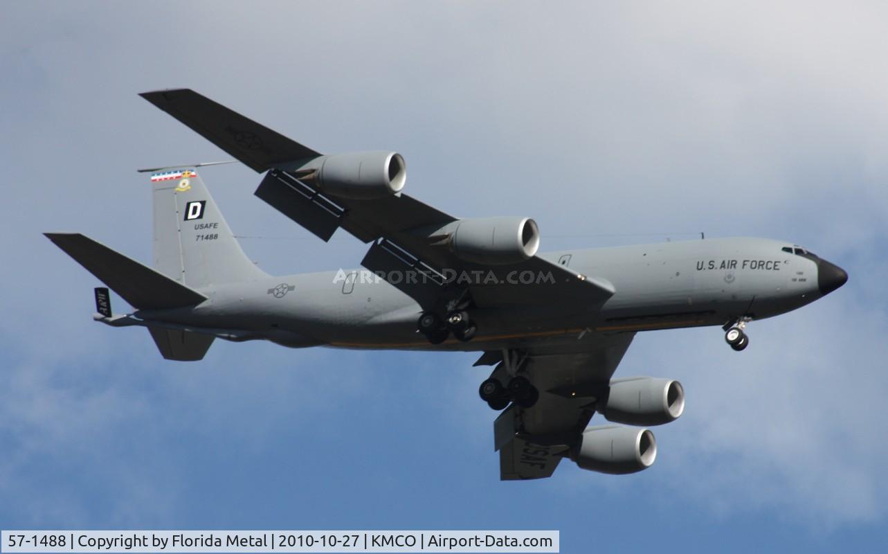 57-1488, 1957 Boeing KC-135R Stratotanker C/N 17559, MCO spotting