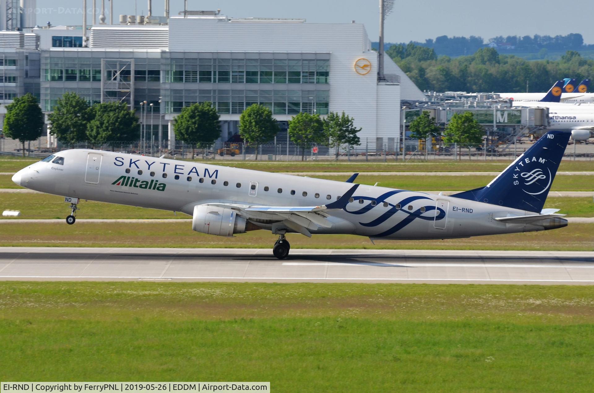 EI-RND, 2012 Embraer 190LR (ERJ-190-100LR) C/N 19000512, Alitalia ERJ1190 landing
