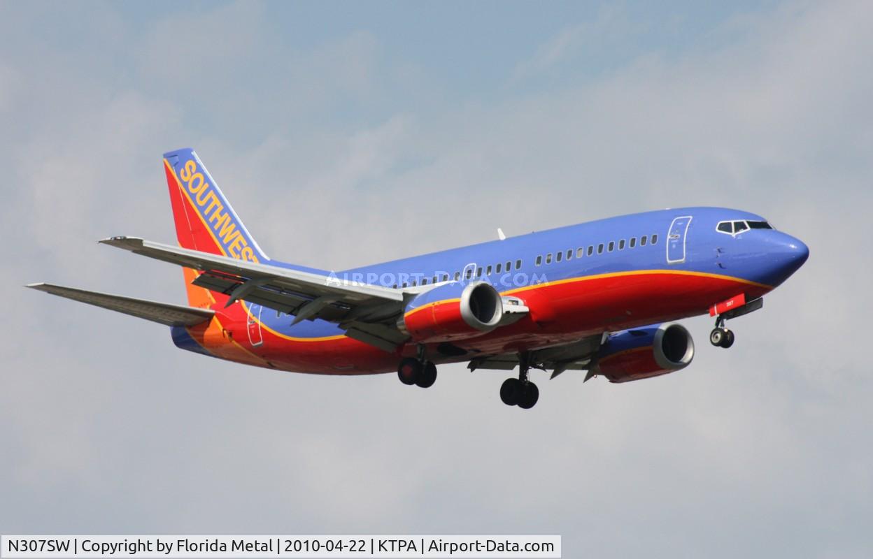 N307SW, 1985 Boeing 737-3H4 C/N 22947, Tampa Spotting