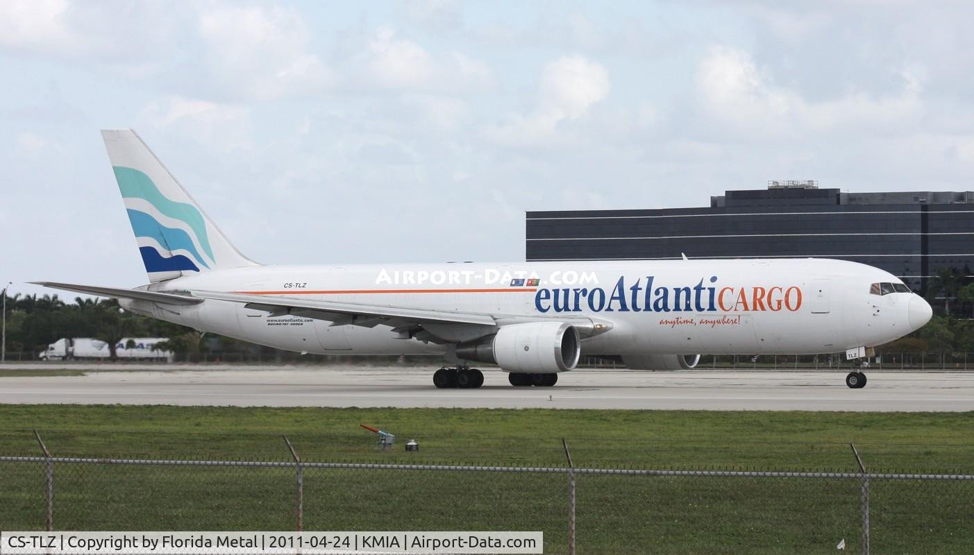CS-TLZ, 1988 Boeing 767-375 C/N 24086, MIA Spotting