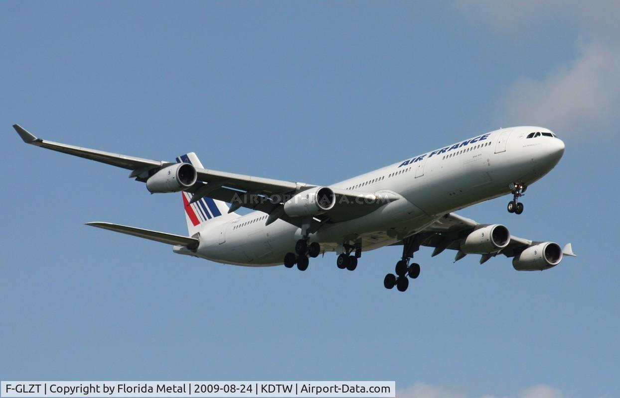 F-GLZT, 2000 Airbus A340-313X C/N 319, DTW spotting