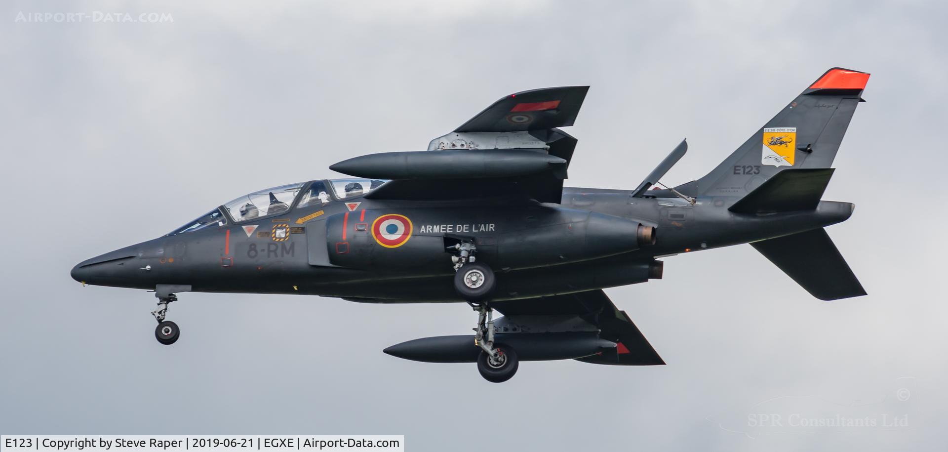 E123, Dassault-Dornier Alpha Jet E C/N E123, Arriving at RAF Leeming for a few days detached flying with 100Sqn