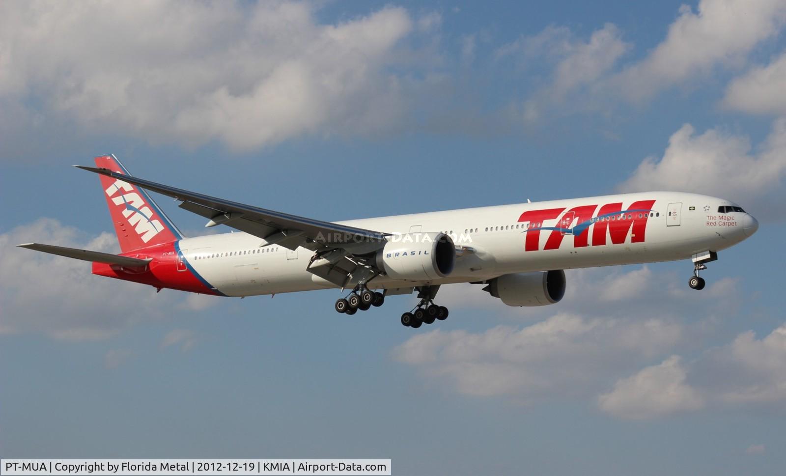 PT-MUA, 2008 Boeing 777-32W/ER C/N 37664, MIA spotting