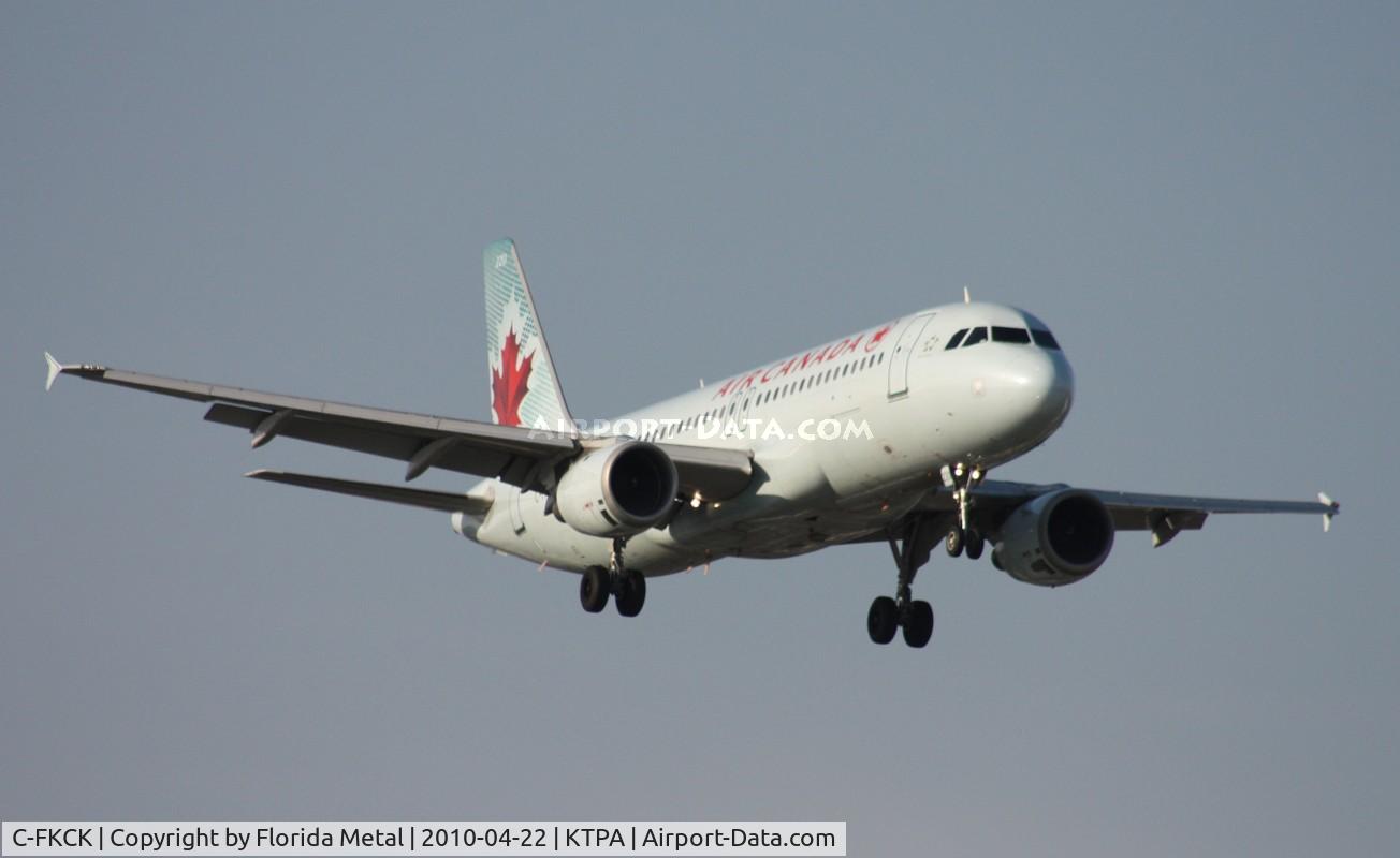 C-FKCK, 1991 Airbus A320-211 C/N 265, TPA spotting