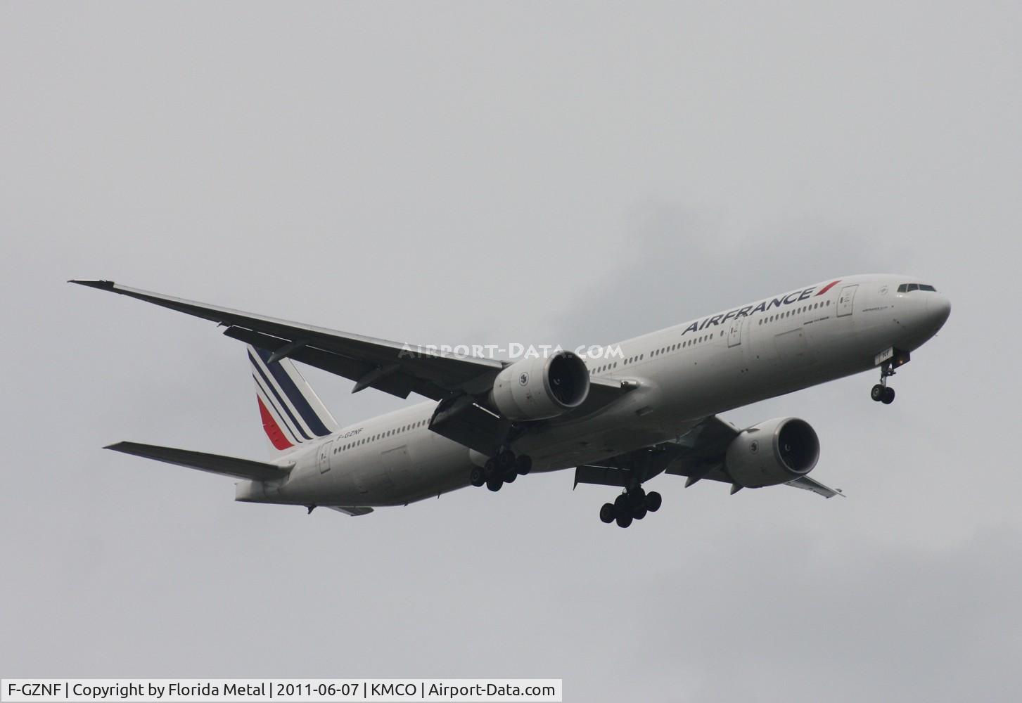 F-GZNF, 2009 Boeing 777-328/ER C/N 37433, MCO spotting