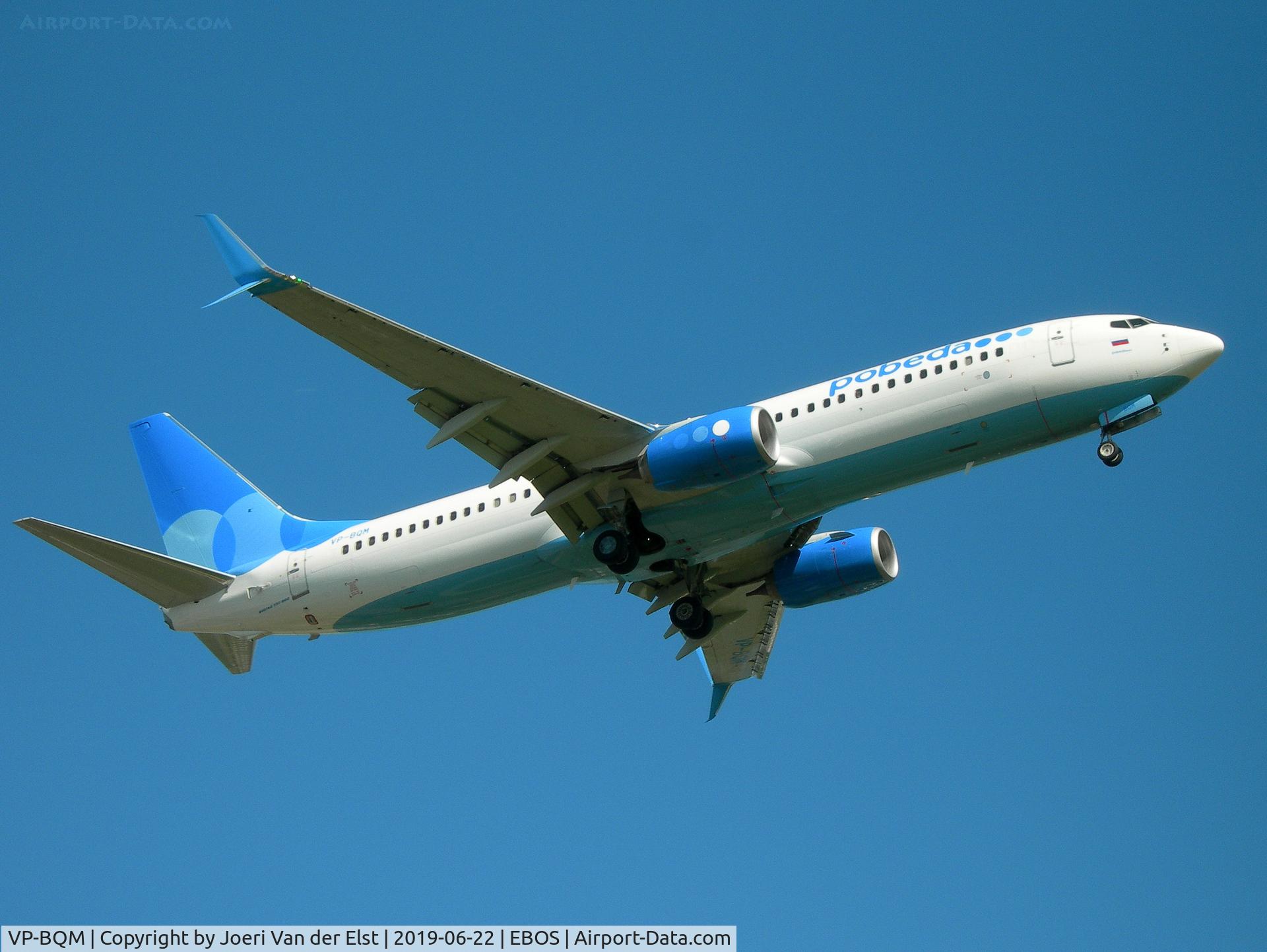 VP-BQM, 2019 Boeing 737-8MC C/N 64868, Moments before touchdown rwy 08
