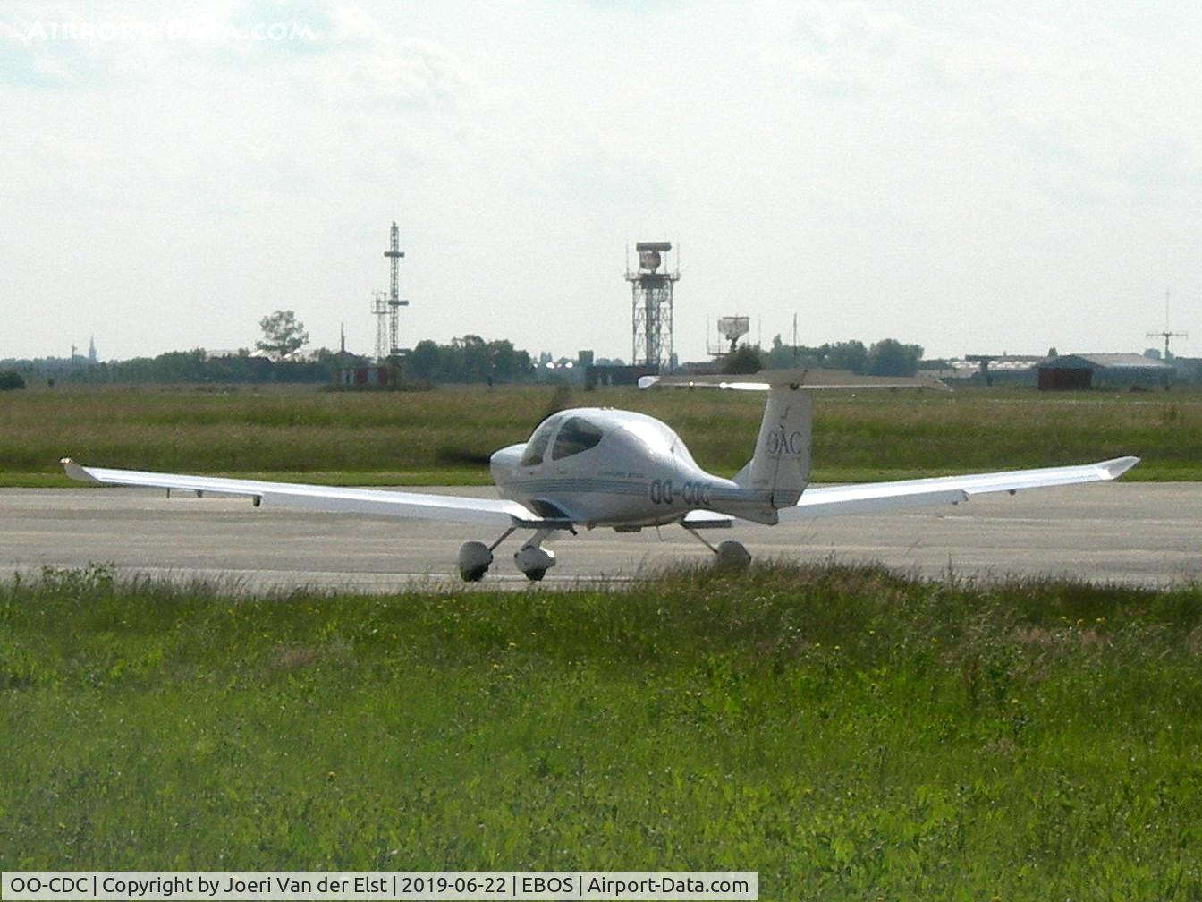 OO-CDC, 2009 Diamond DA-40TDI Diamond Star C/N D4.369, Ready for taxiing