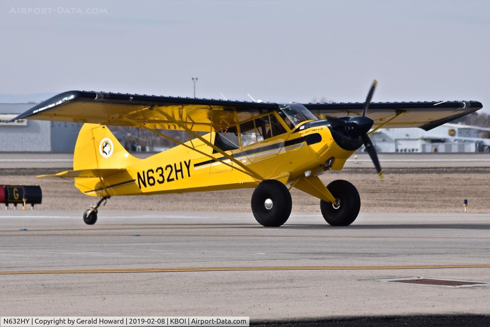 N632HY, 2006 Aviat A-1B Husky C/N 2332, Taxiing to the north GA ramp.
