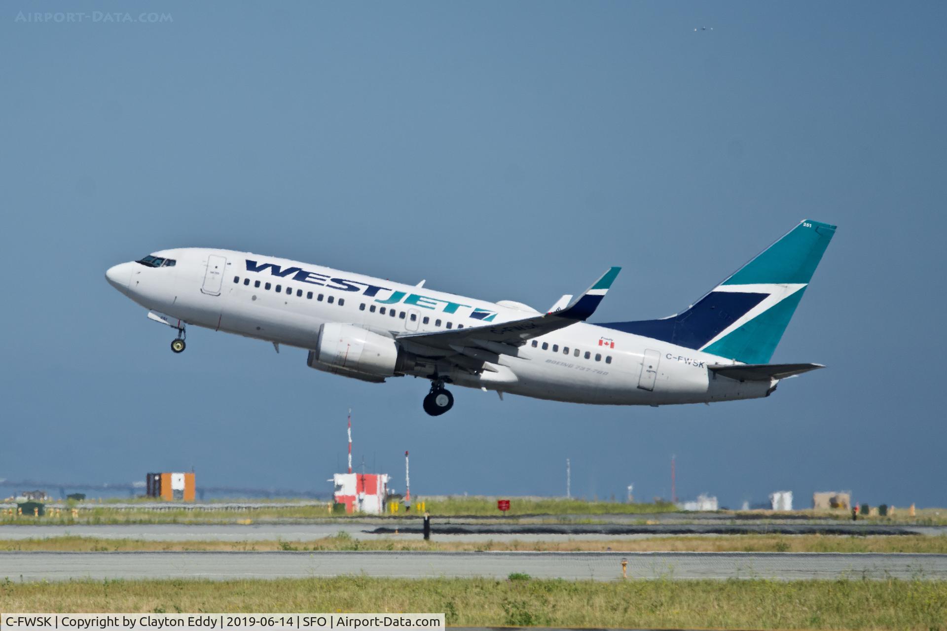C-FWSK, 2008 Boeing 737-7CT C/N 36420, SFO 2019.
