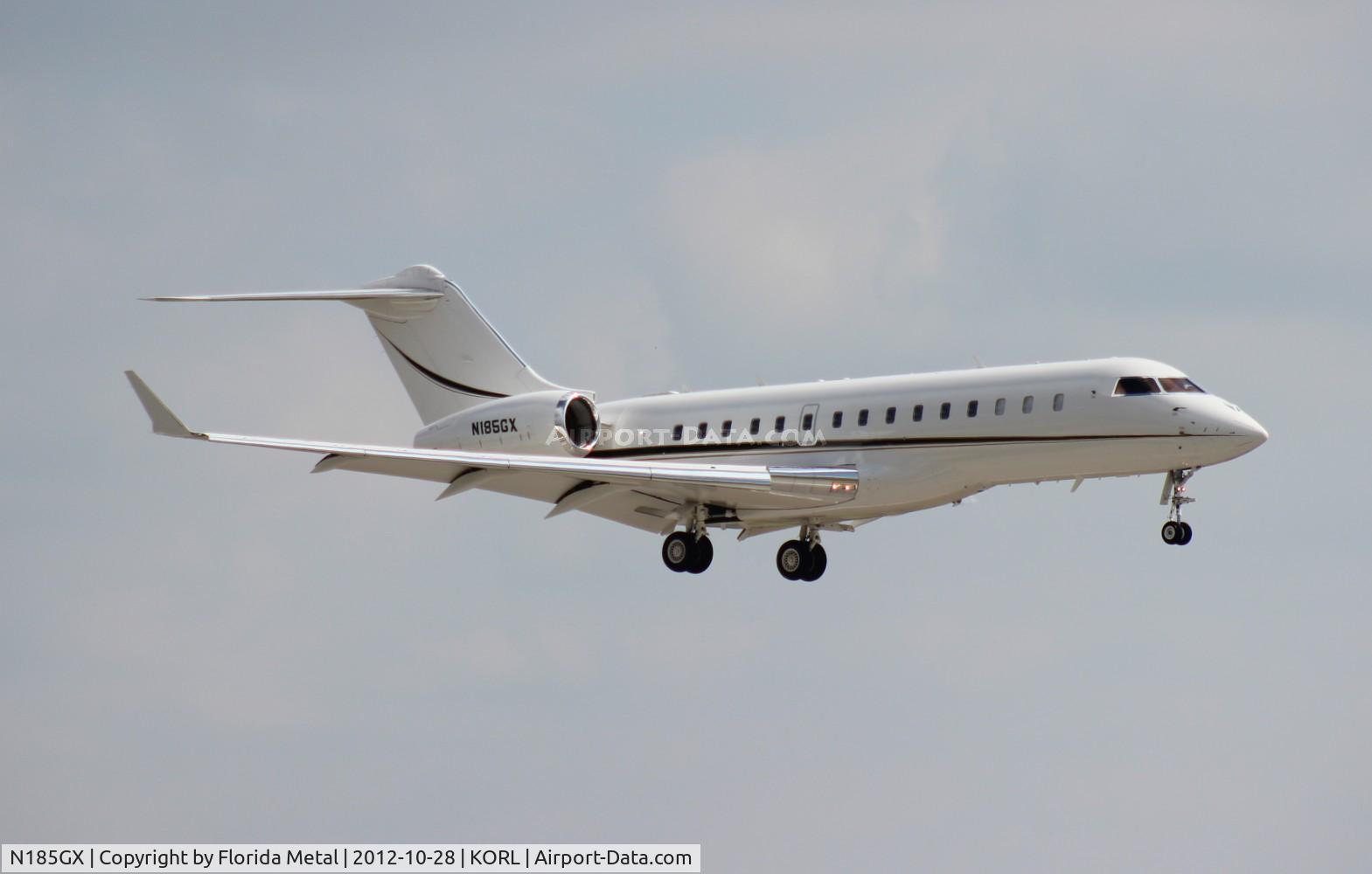 N185GX, 2005 Bombardier BD-700-1A10 Global Express C/N 9185, NBAA 2012