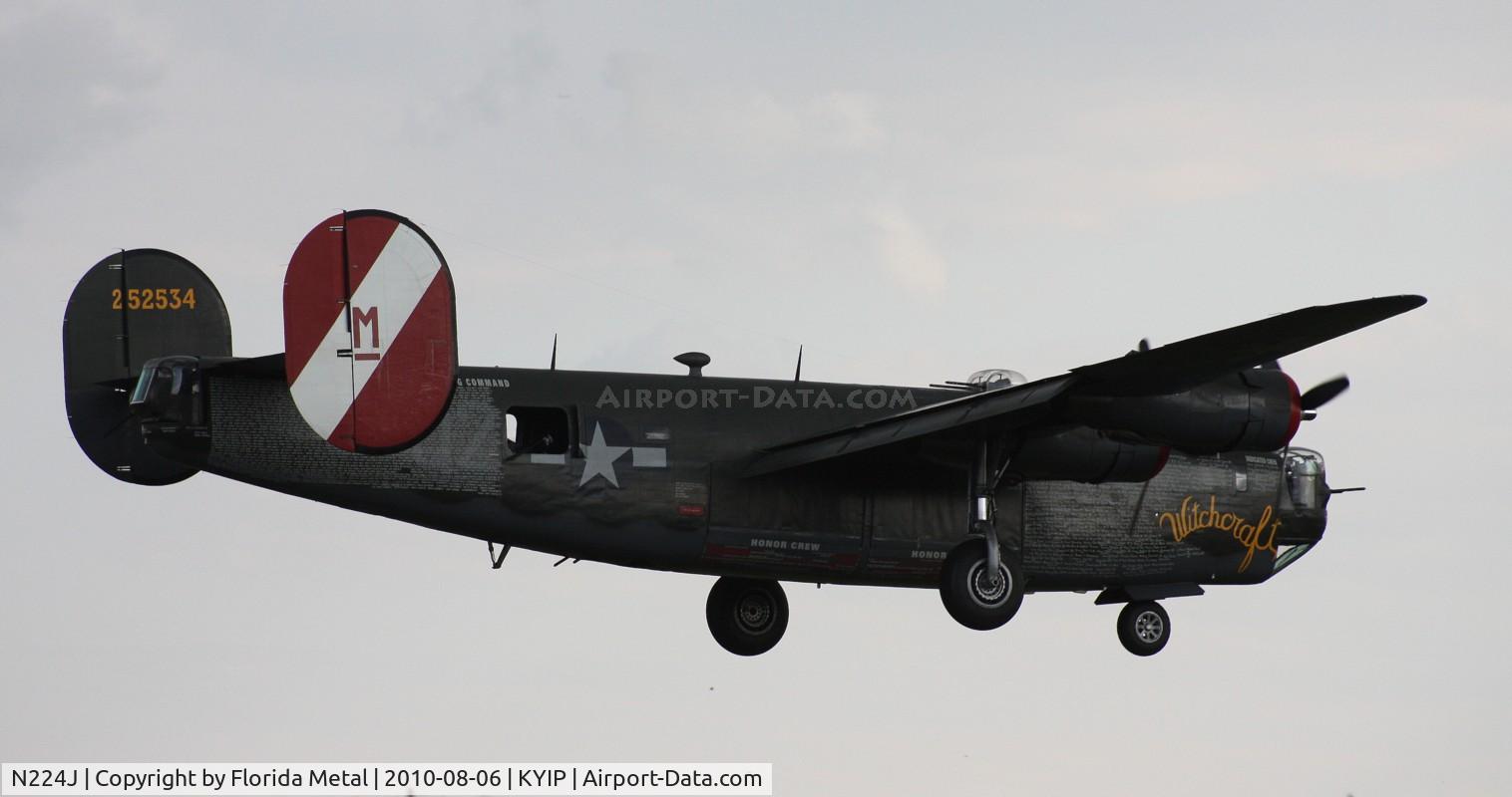 N224J, 1944 Consolidated B-24J-85-CF Liberator C/N 1347 (44-44052), Thunder Over Michigan 2010
