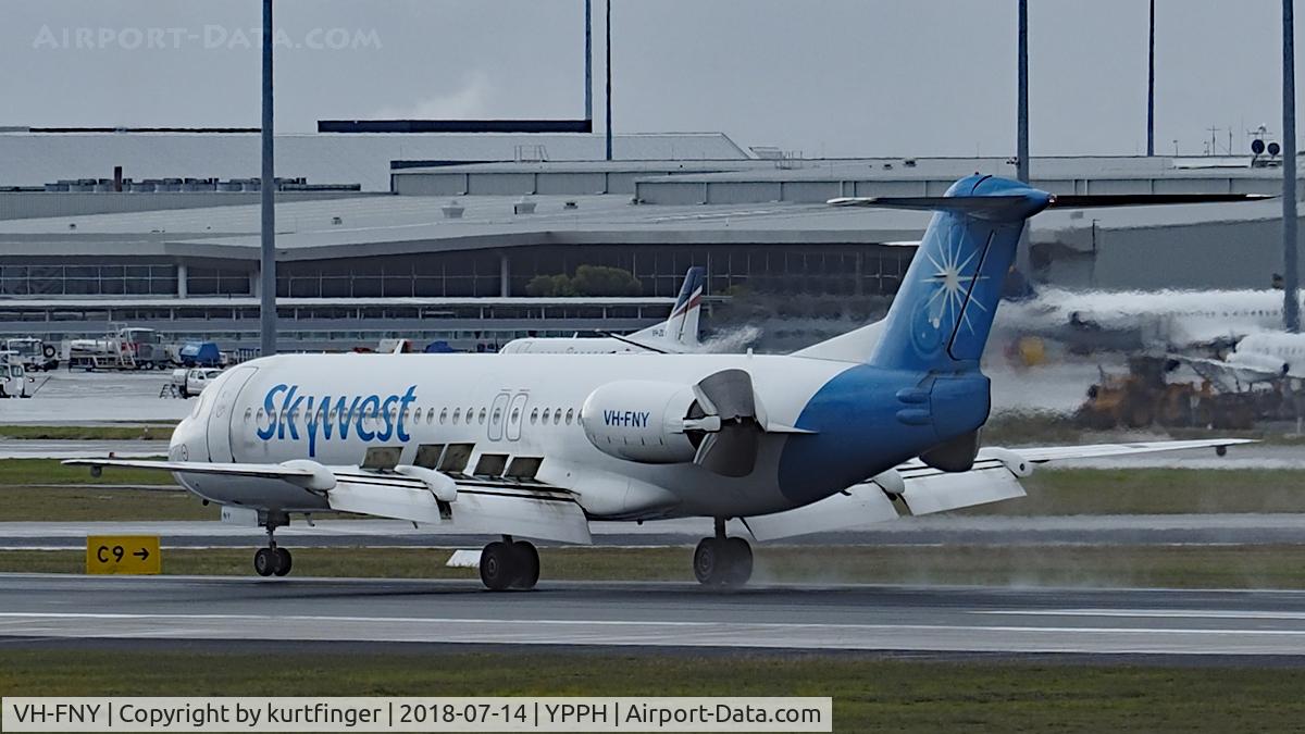 VH-FNY, 1994 Fokker 100 (F-28-0100) C/N 11484, Fokker 100. Skywest VH-FNY, runway 03 YPPH 14/07/18.