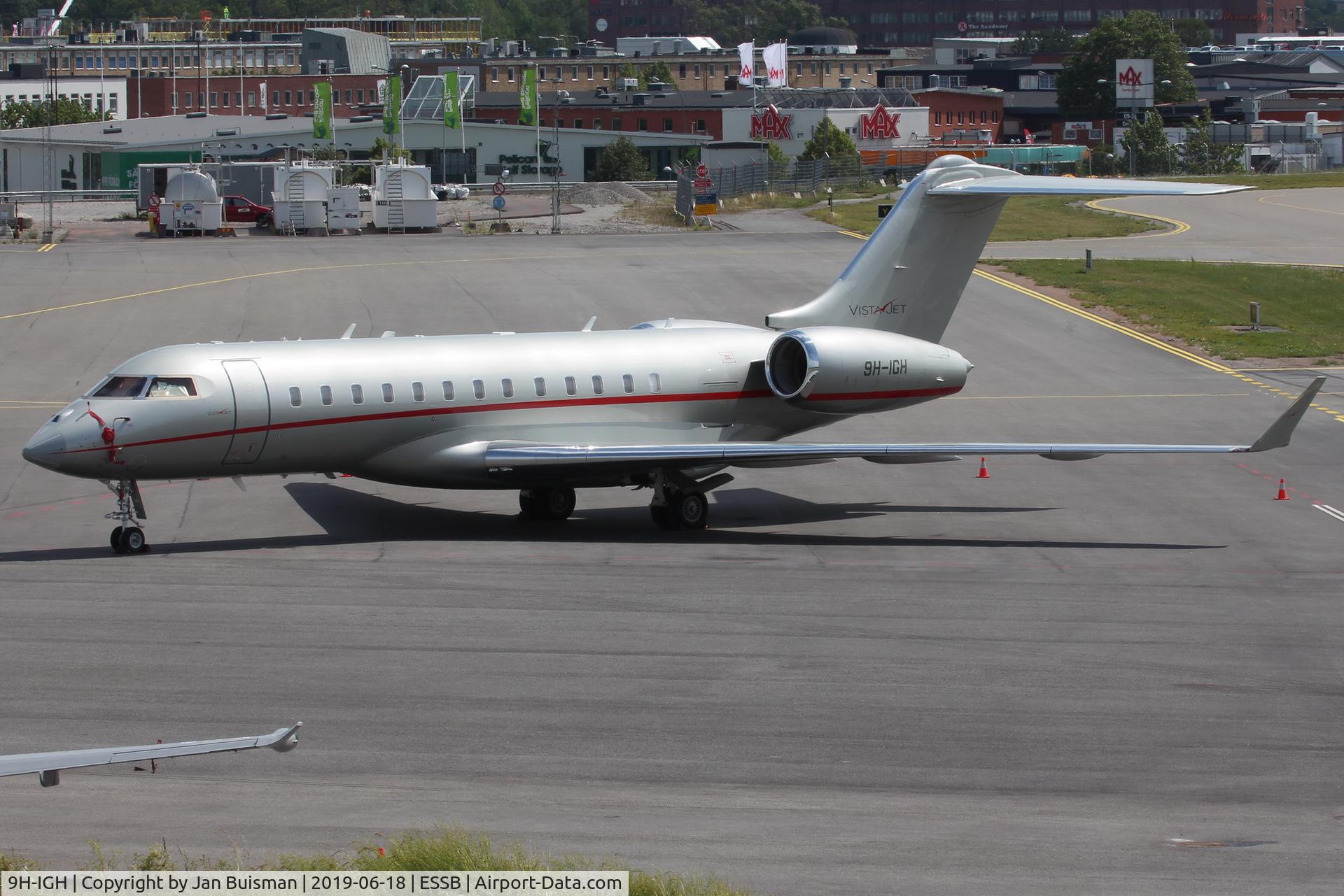 9H-IGH, 2013 Bombardier BD-700-1A10 Global 6000 C/N 9570, Vistajet Malta