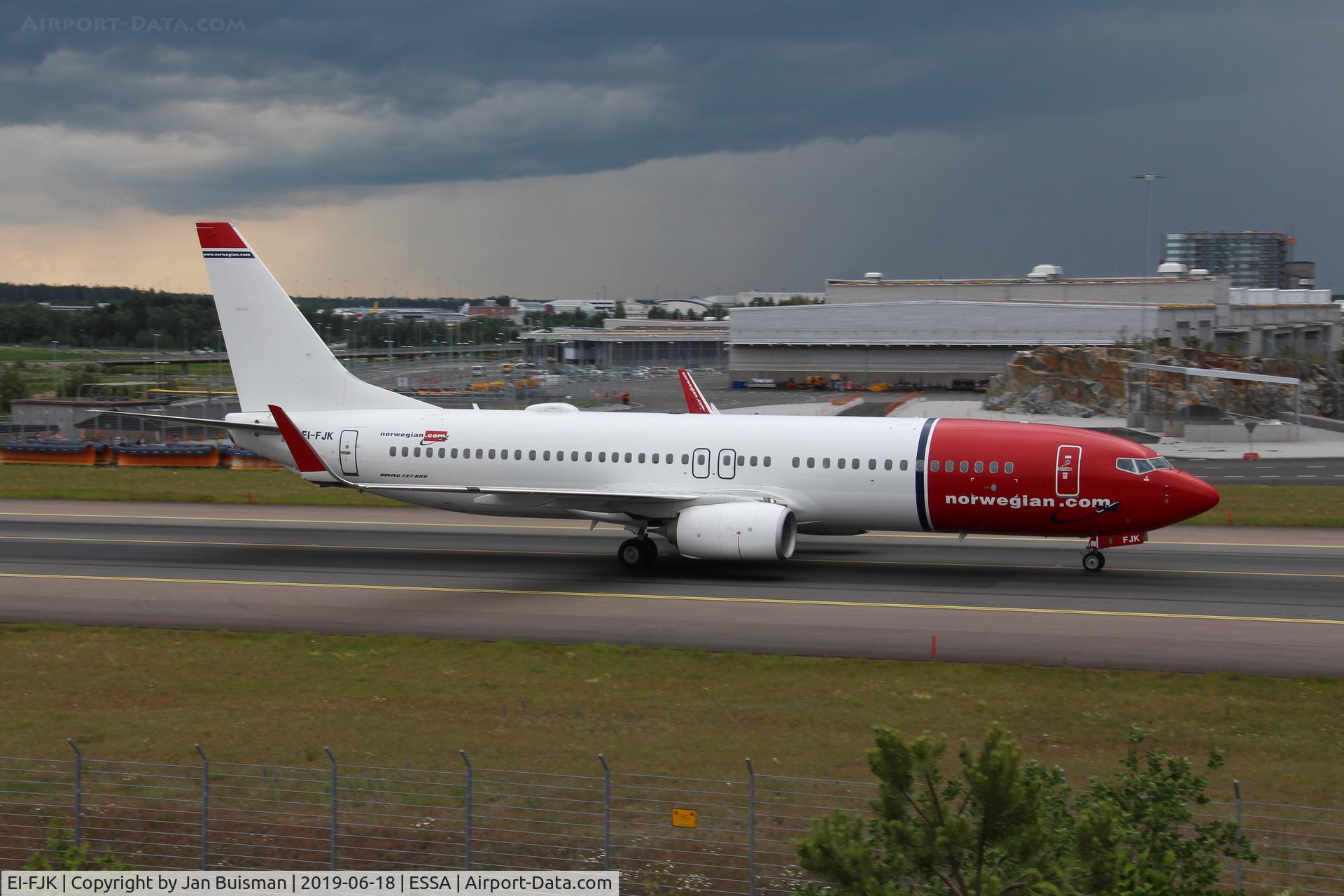 EI-FJK, 2016 Boeing 737-8JP C/N 42072, Norwegian