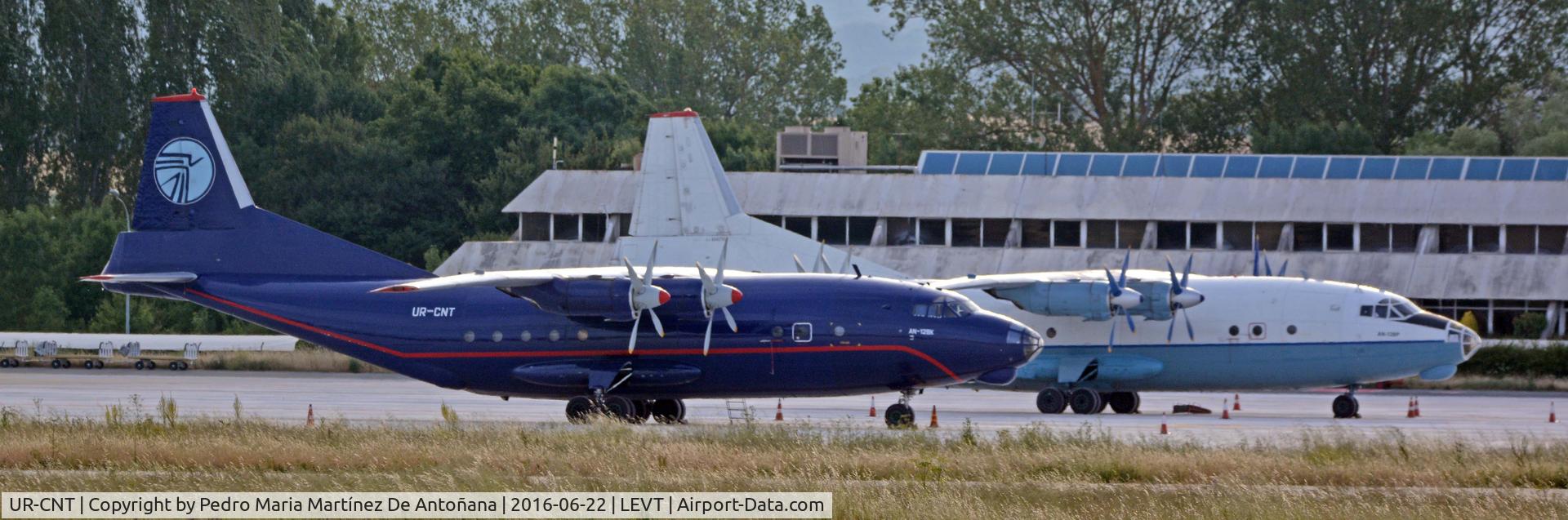 UR-CNT, 1971 Antonov An-12BK C/N 00347505, Aeropuerto de Foronda - Vitoria-Gasteiz - Euskadi - España