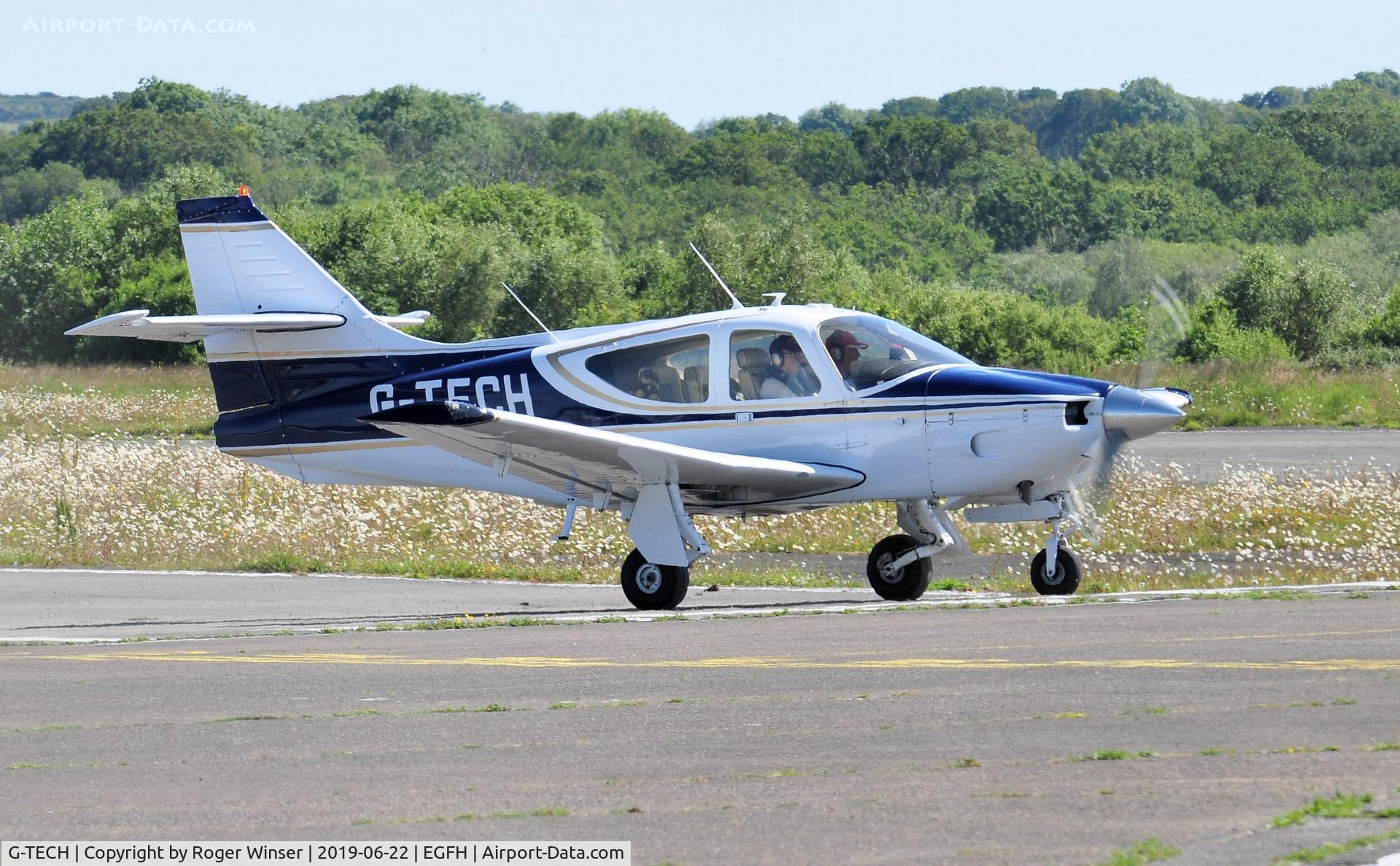 G-TECH, 1976 Rockwell Commander 114 C/N 14074, Visiting Commander 114.