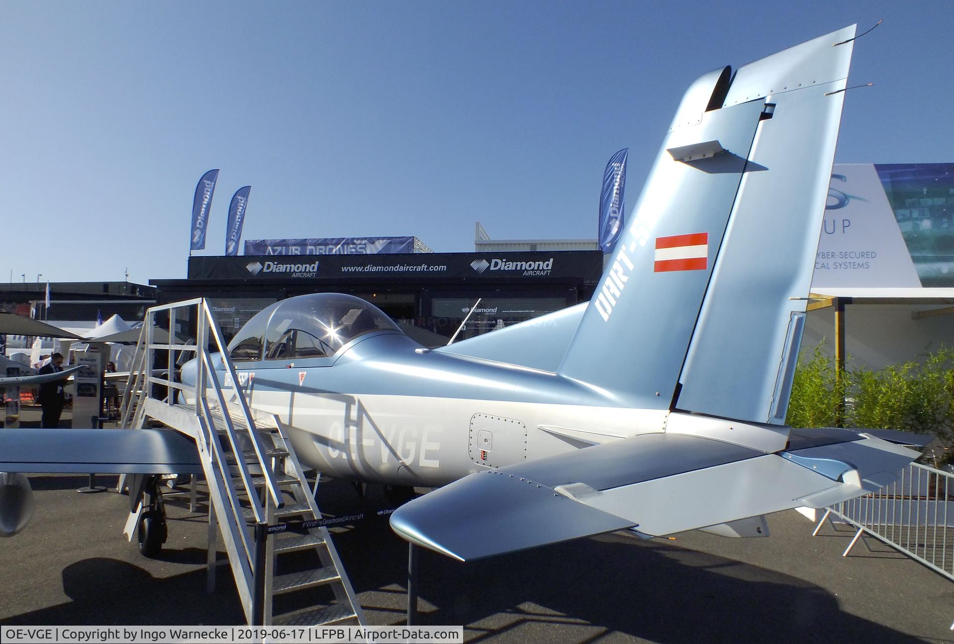 OE-VGE, 2018 Diamond Dart-550 C/N Dart.003, Diamond DART-550 at the Aerosalon 2019, Paris