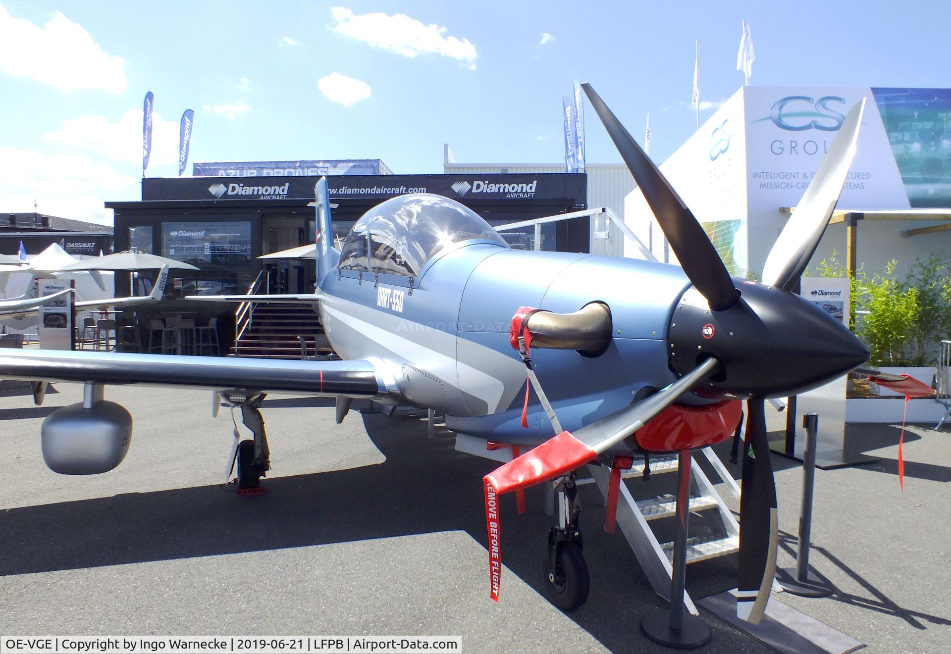 OE-VGE, 2018 Diamond Dart-550 C/N Dart.003, Diamond DART-550 at the Aerosalon 2019, Paris