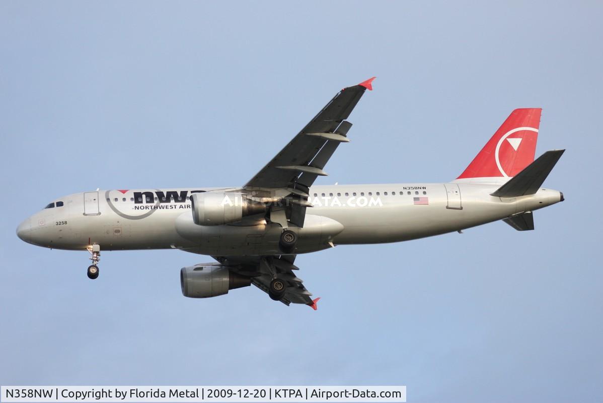 N358NW, 1998 Airbus A320-212 C/N 832, TPA spotting