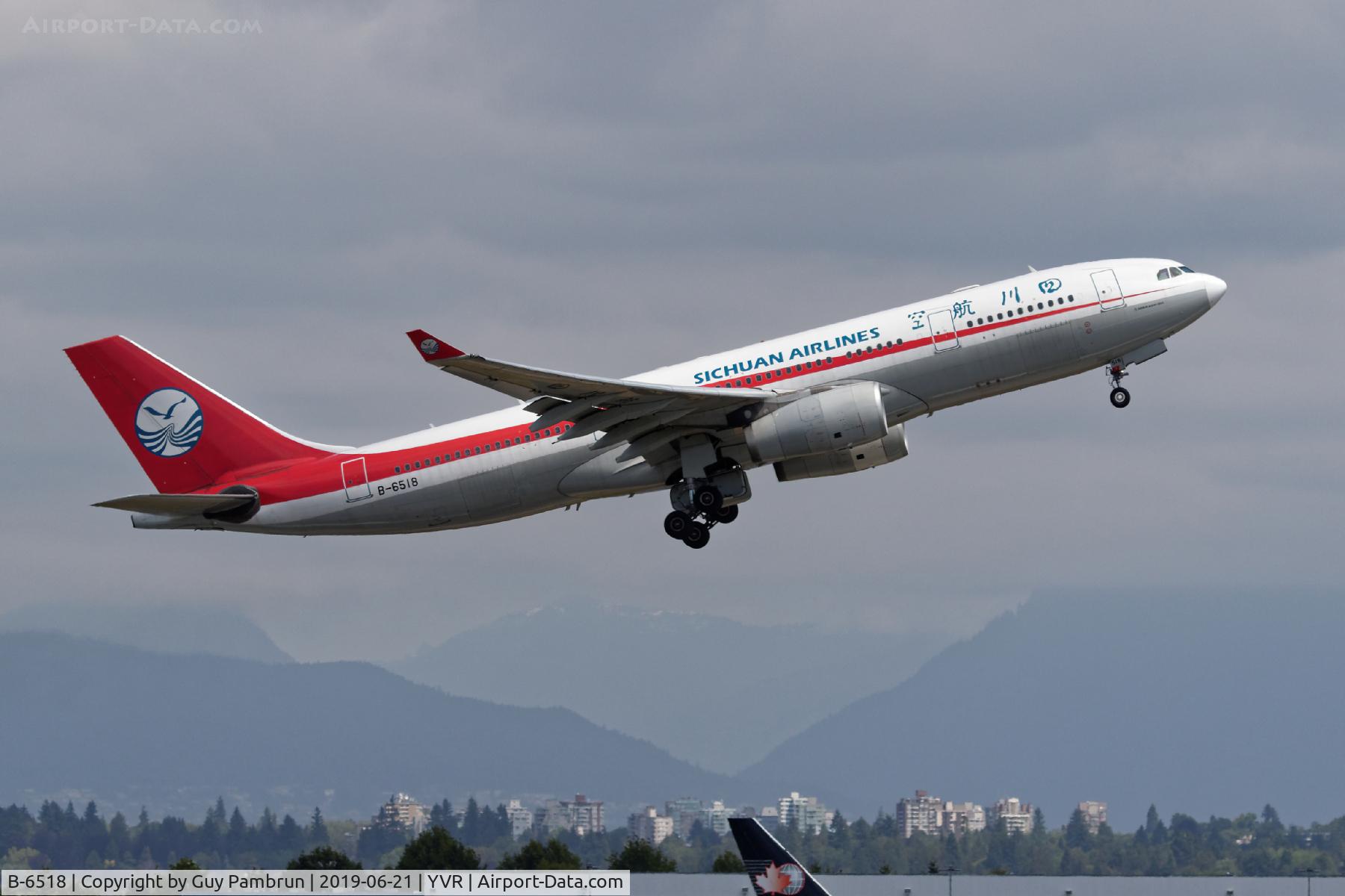 B-6518, 2010 Airbus A330-243 C/N 1082, Departing