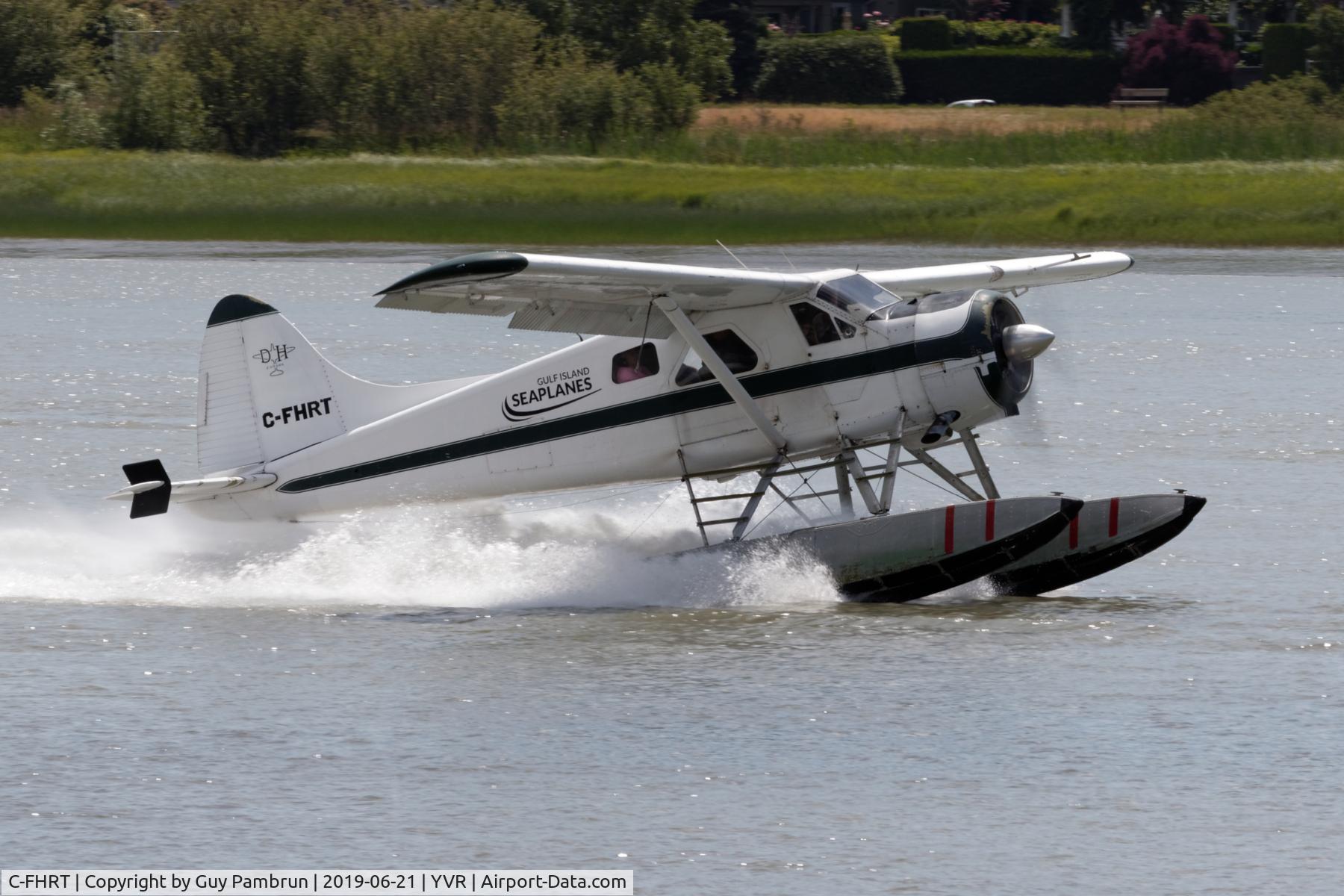 C-FHRT, 1959 De Havilland Canada DHC-2 Beaver Mk.1 C/N 1203, Departing