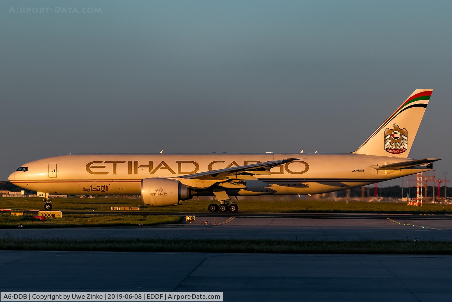 A6-DDB, 2013 Boeing 777-FFX C/N 39692, evening